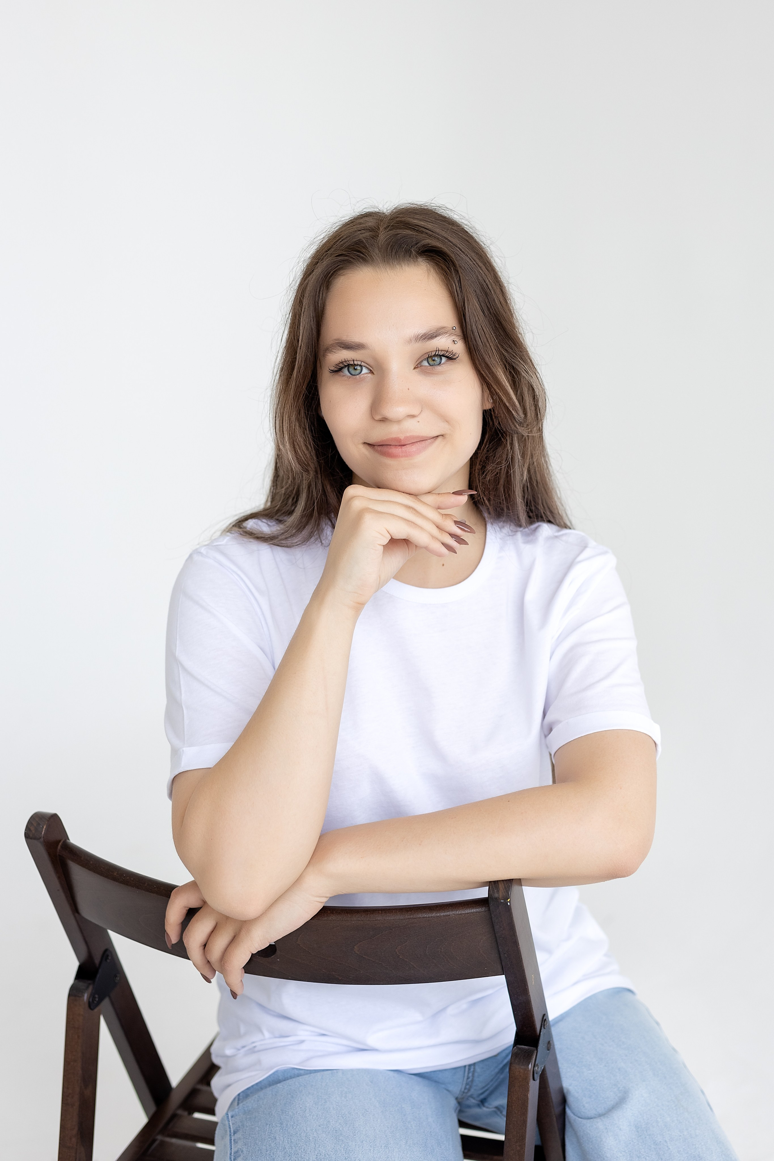 Школа 11, 9-г класс. Артём. Стильный выпускной альбом Владивосток фотограф Вероника Мигачева