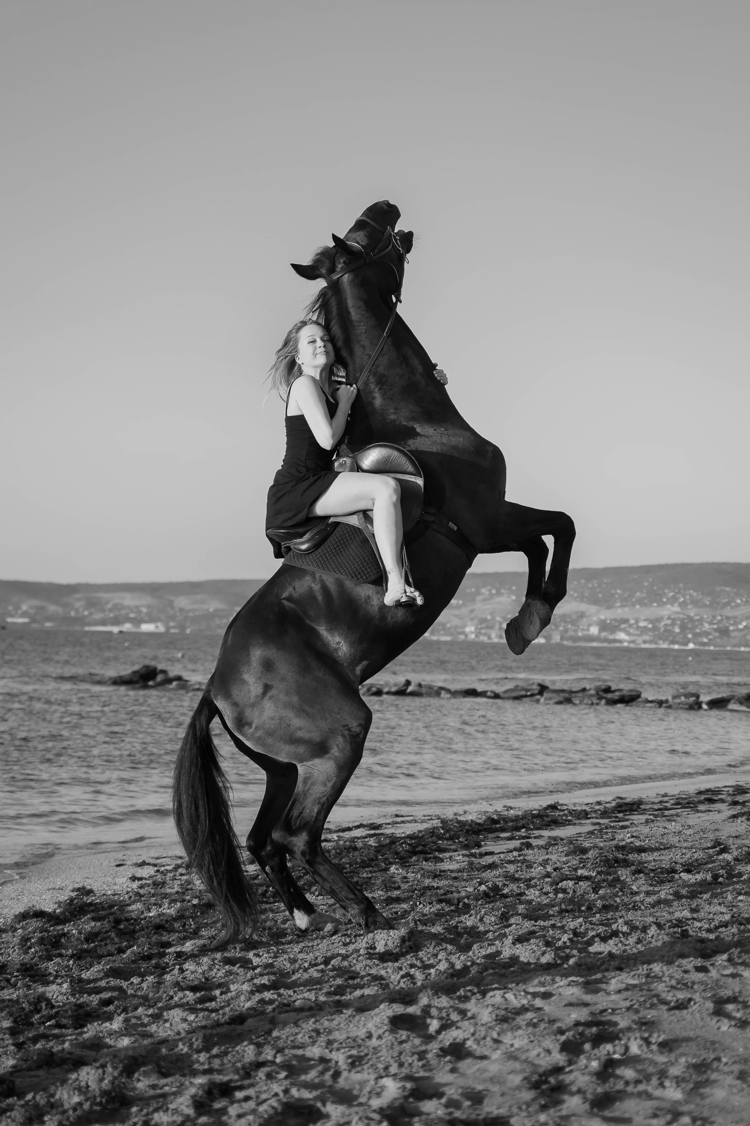 Фотосессия на море с лошадью. Фотограф в Феодосии Наталья Булгакова