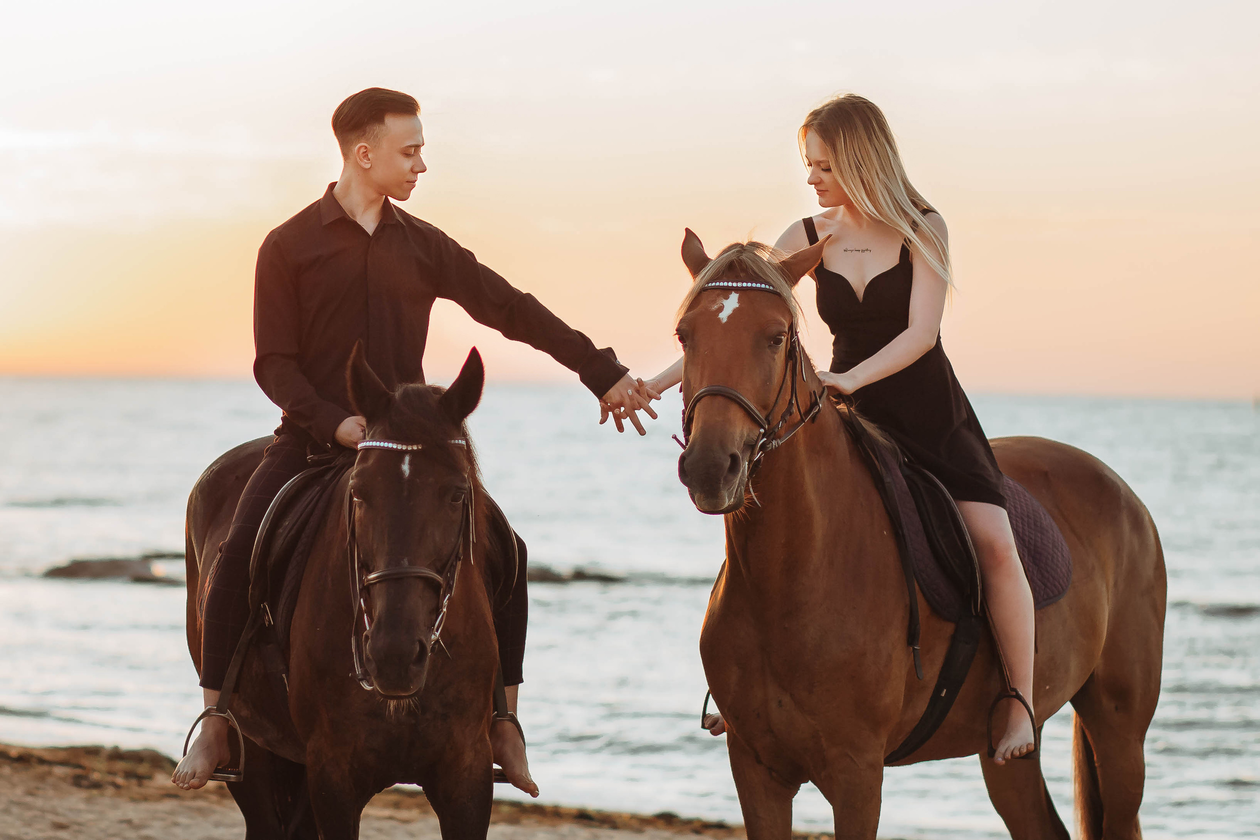 Фотосессия на море с лошадью. Фотограф в Феодосии Наталья Булгакова