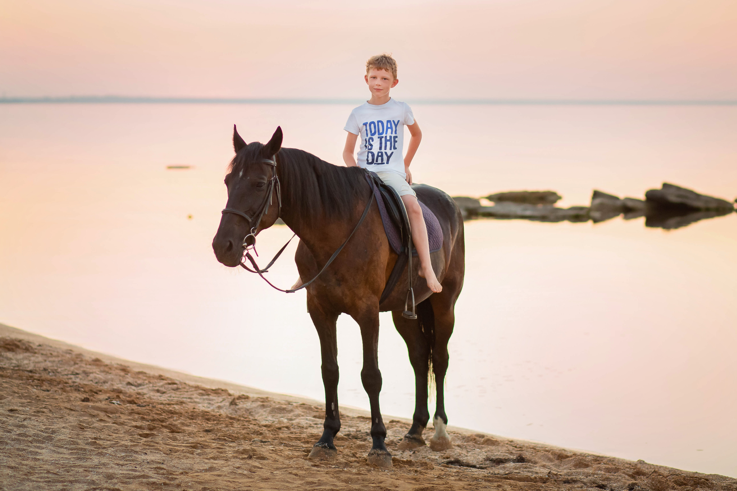 Фотосессия на море с лошадью. Фотограф в Феодосии Наталья Булгакова