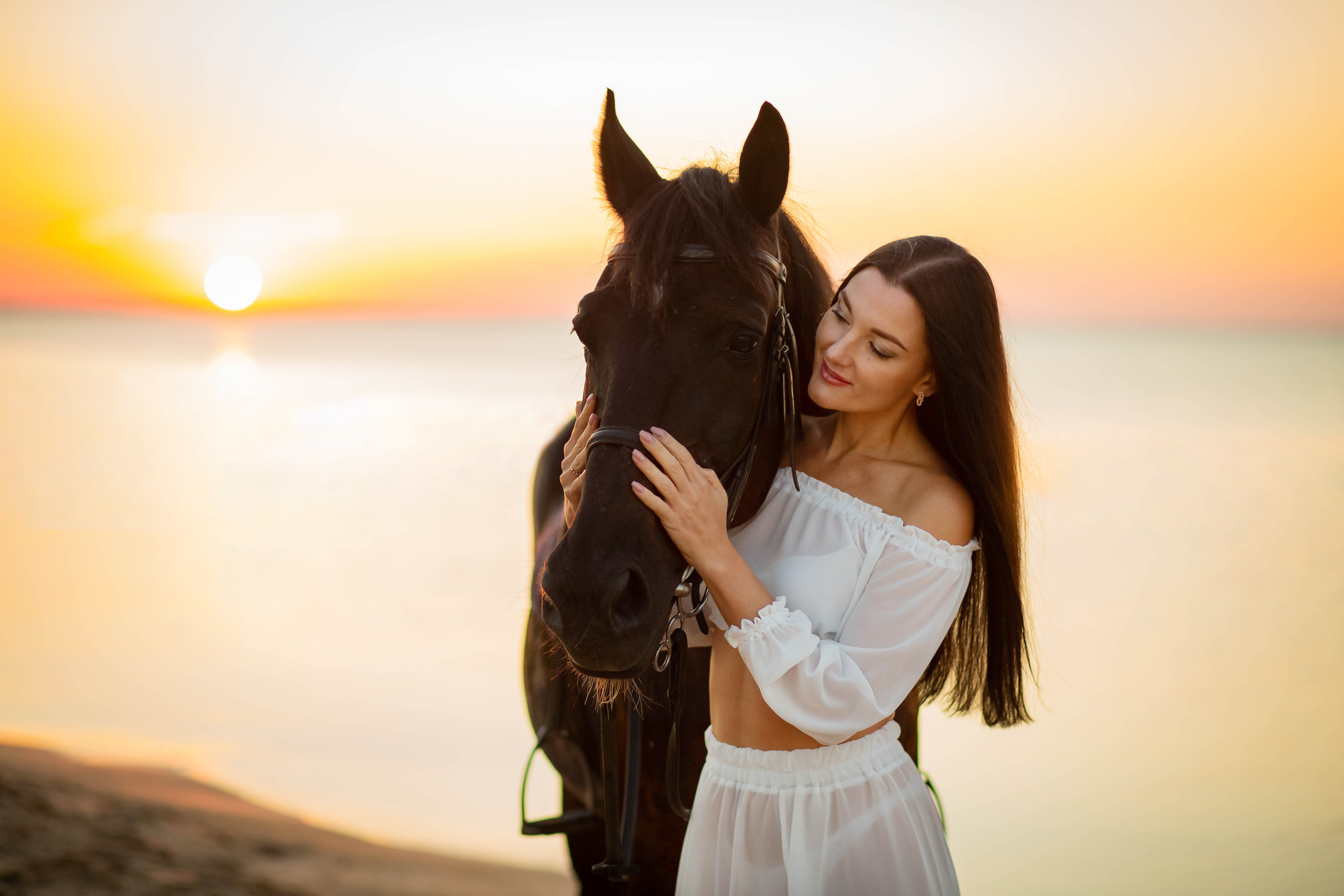 Фотосессия на море с лошадью. Фотограф в Феодосии Наталья Булгакова