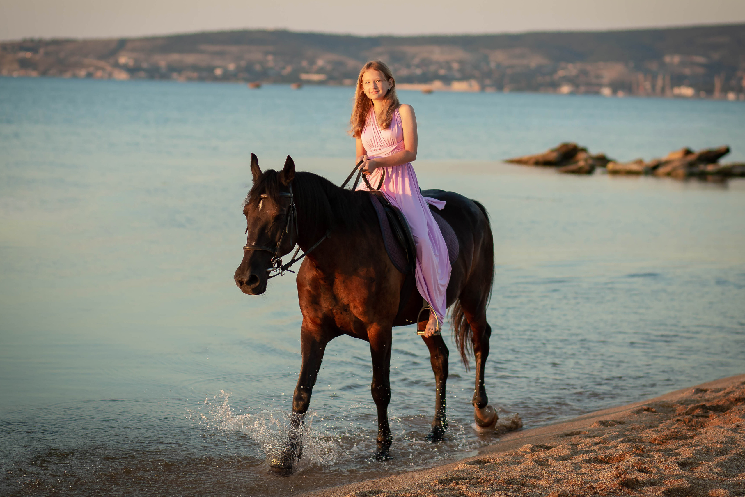 Фотосессия на море с лошадью. Фотограф в Феодосии Наталья Булгакова
