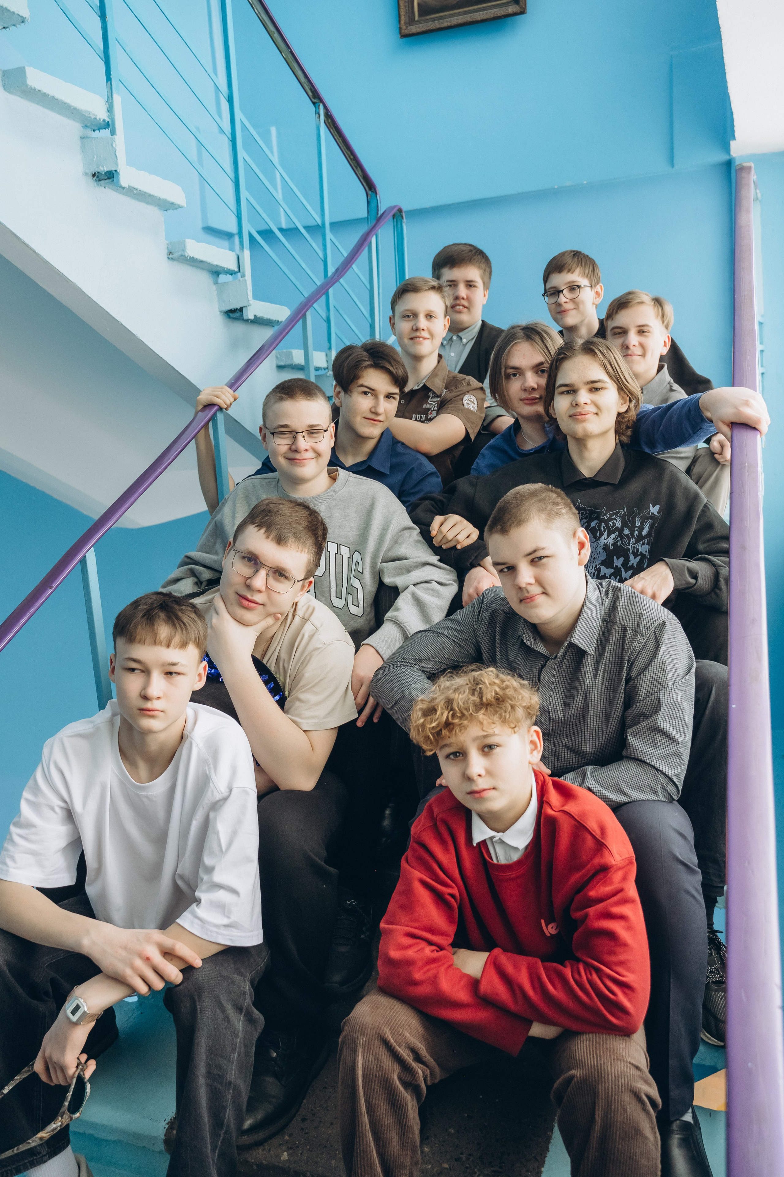 ВЫПУСКНИКИ 9 КЛАСС. МАРГАРИТА КУДРЯШОВА СВАДЕБНЫЙ И СЕМЕЙНЫЙ ФОТОГРАФ ТВЕРЬ МОСКВА