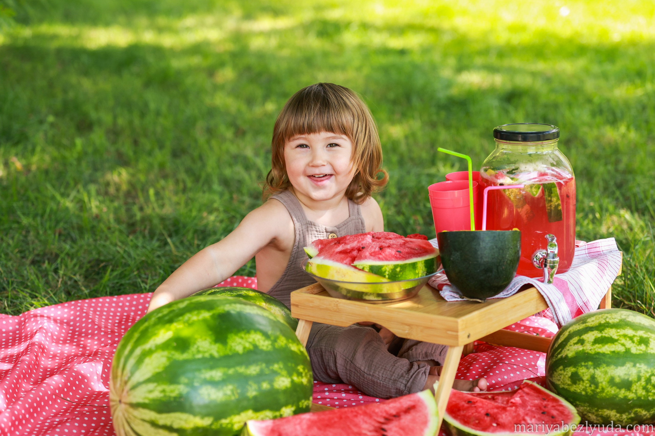 Фотосессия с арбузами, пикник с арбузами, фотосессия ребёнка с арбузами, арбузный лимонад. Семейный и детский фотограф в Москве Мария Быкова