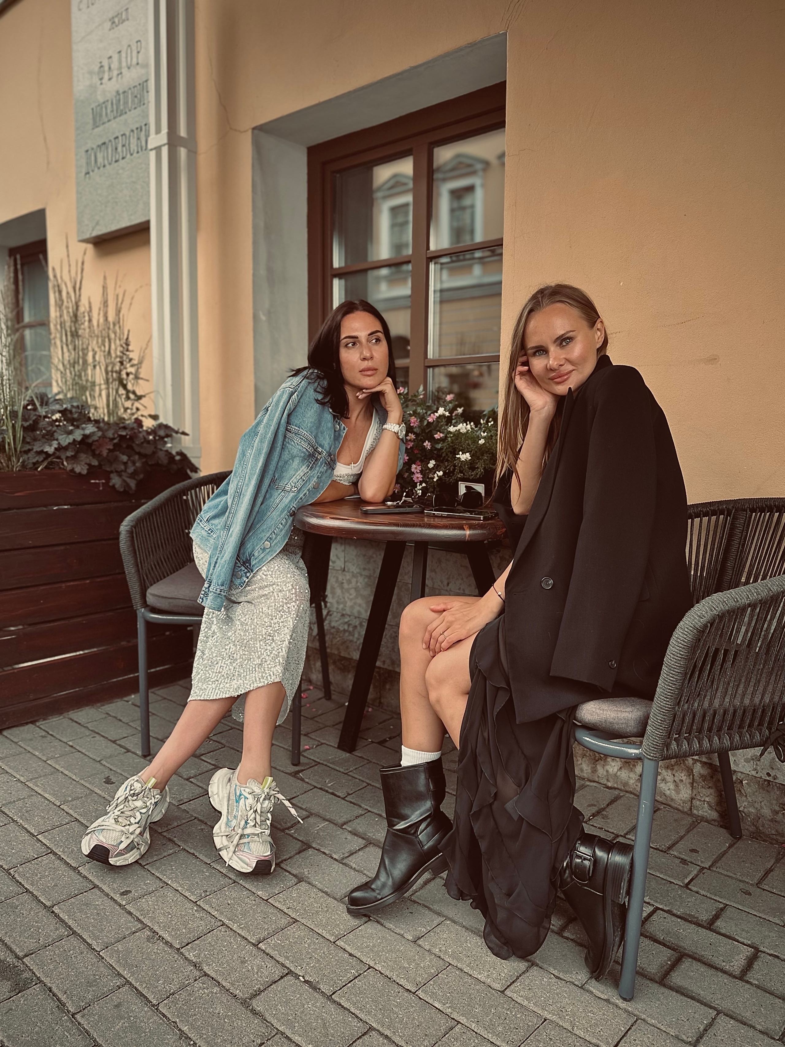 Вечерняя прогулка. КОНТЕНТ |БРЕНД фотограф Санкт-Петербург — Жанна Олтаржевская