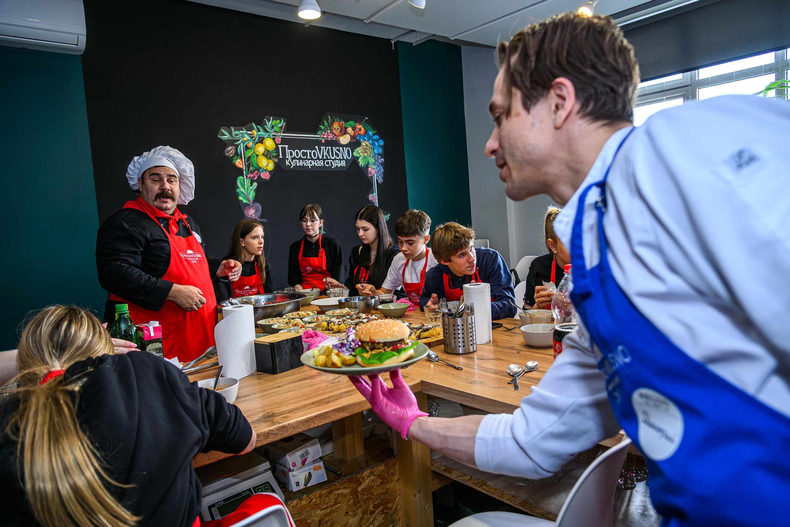 Репортажный фотограф Мастер классы. г.Москва, от 5000р/час. Интерьерный & Репортажный фотограф Озеров Денис, г. Москва