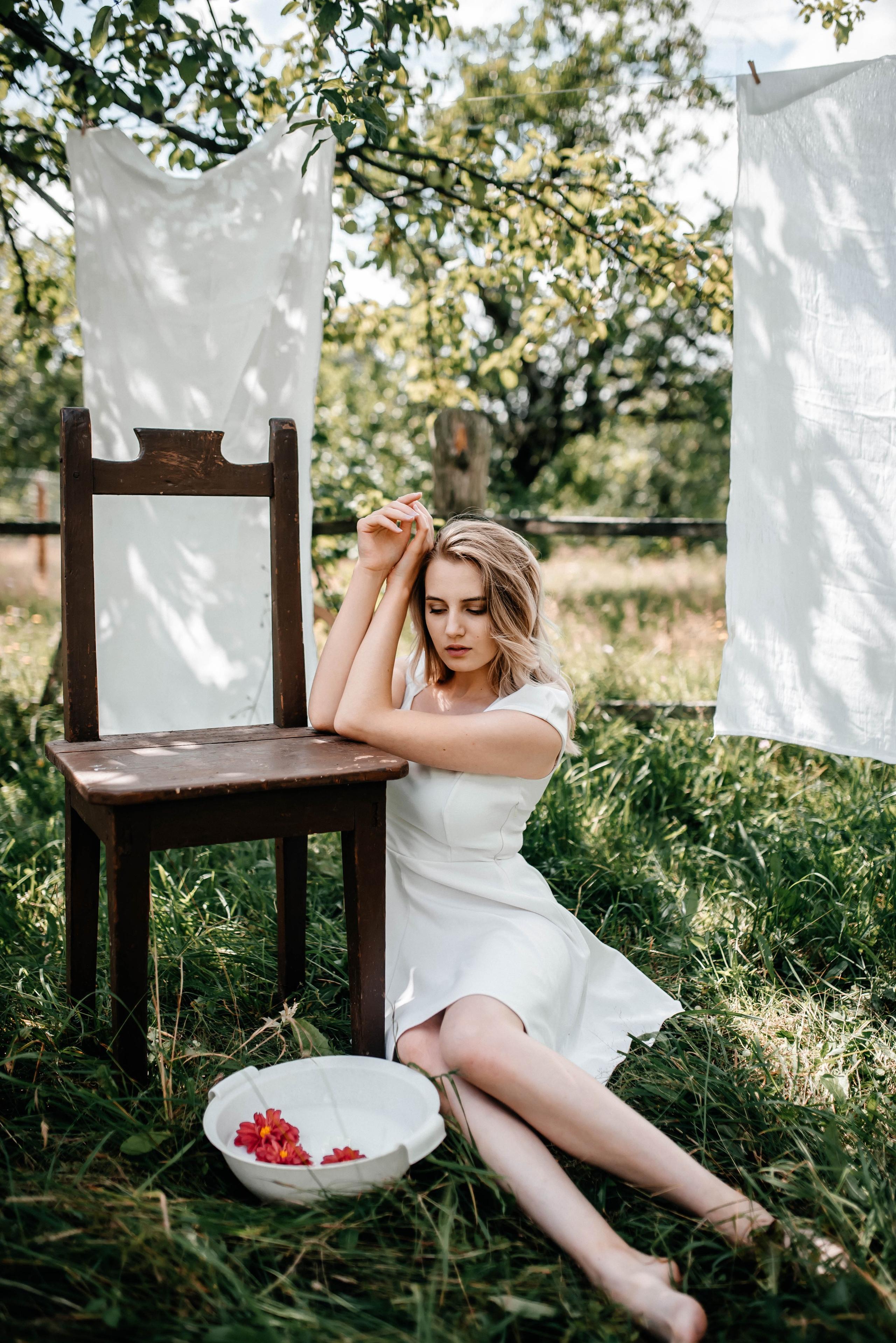 Диона, лето. Главная