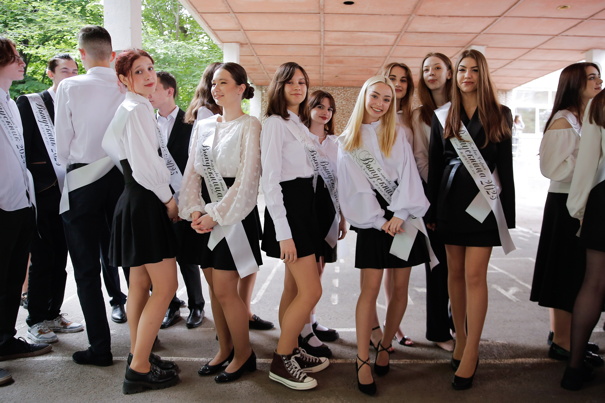 Последний звонок 11 класс. Классные выпускные альбомы Классфото Краснодар