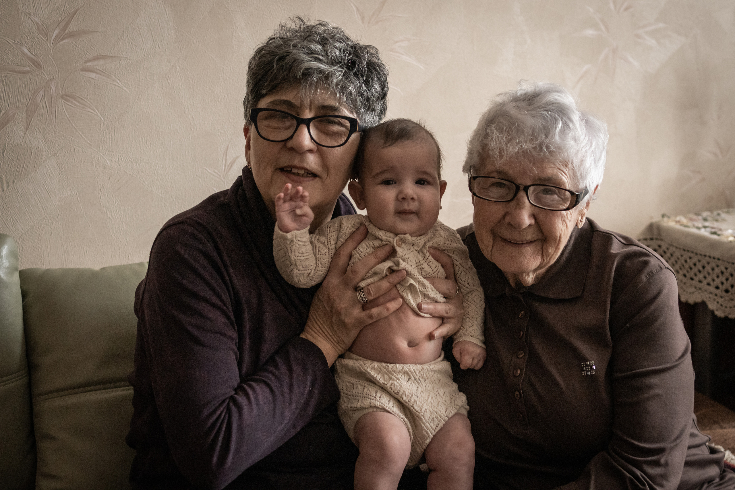 4 поколения. Семейный фотограф Ефремова Виктория