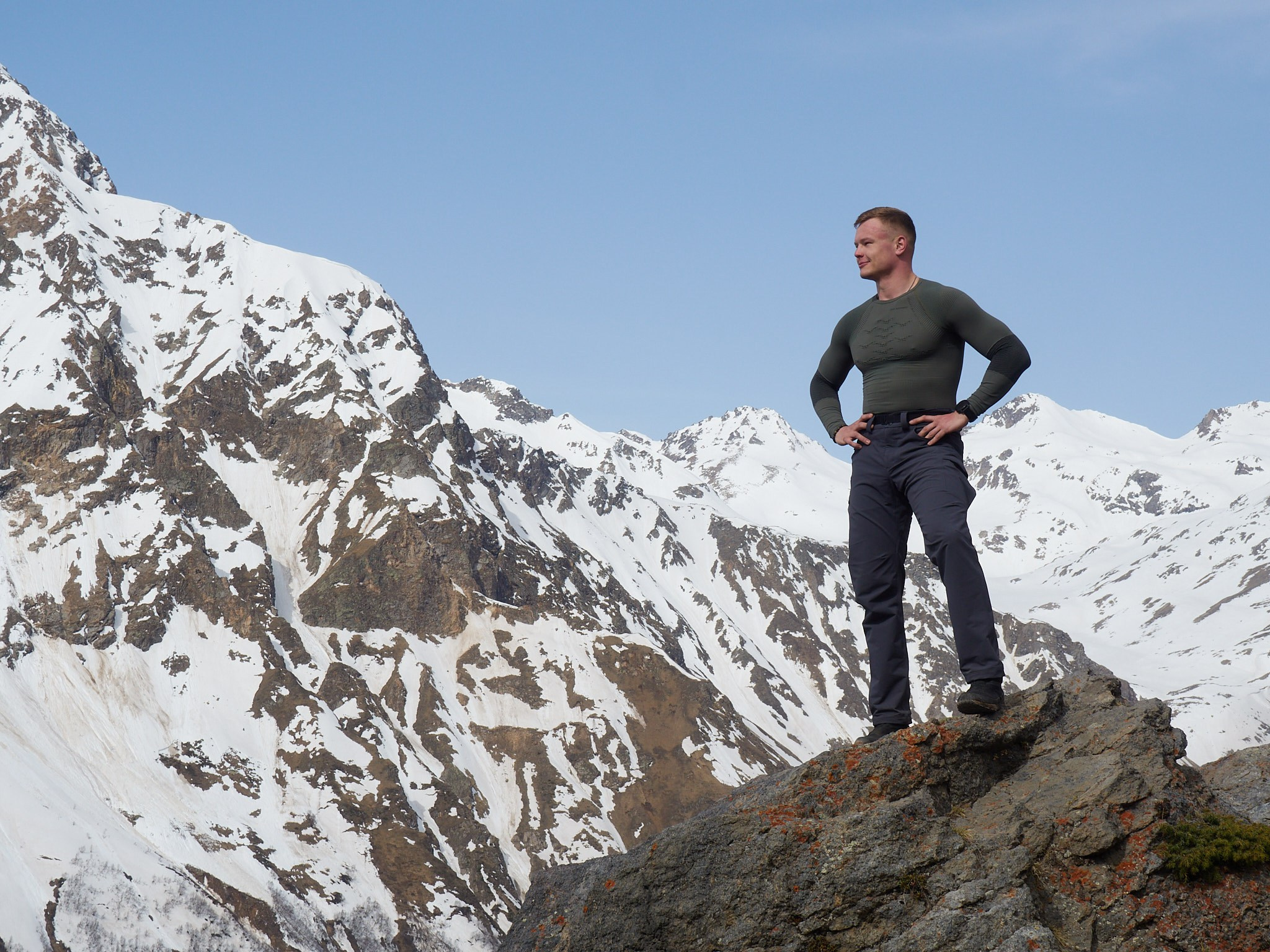 17.04 прогулка до обсерватории. Горный, высотный Фотограф на Эльбрусе Георгий