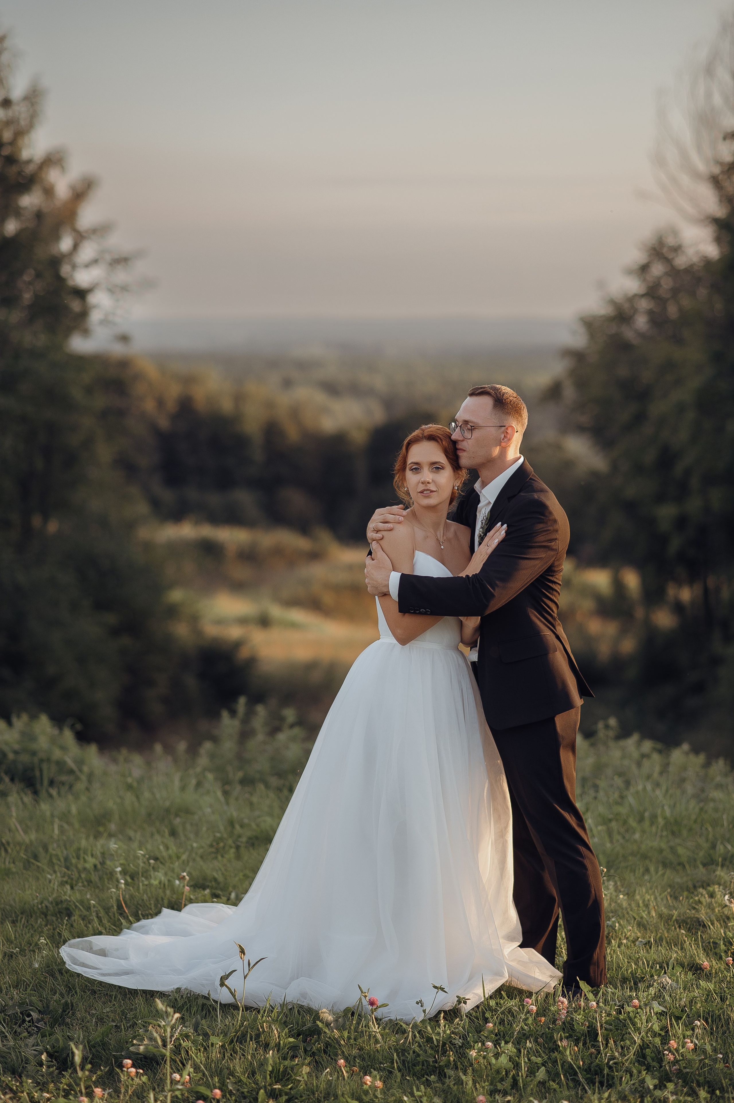 Семейный и дружелюбный свадебный день Людмилы и Сергея. Свадебный фотограф в Ярославле Денис Медоваров