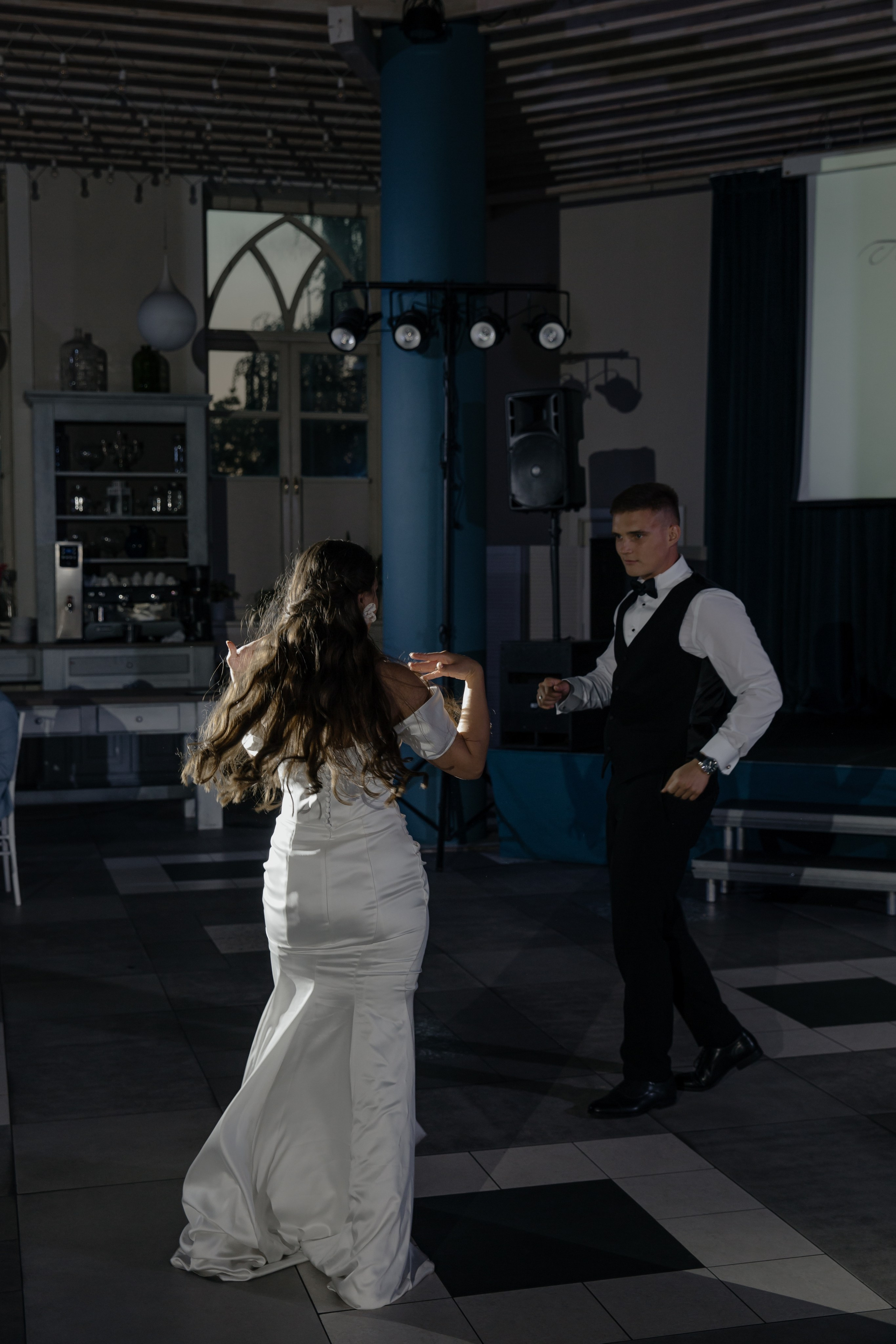 25.08.2024. RETOUCH-HOUSE