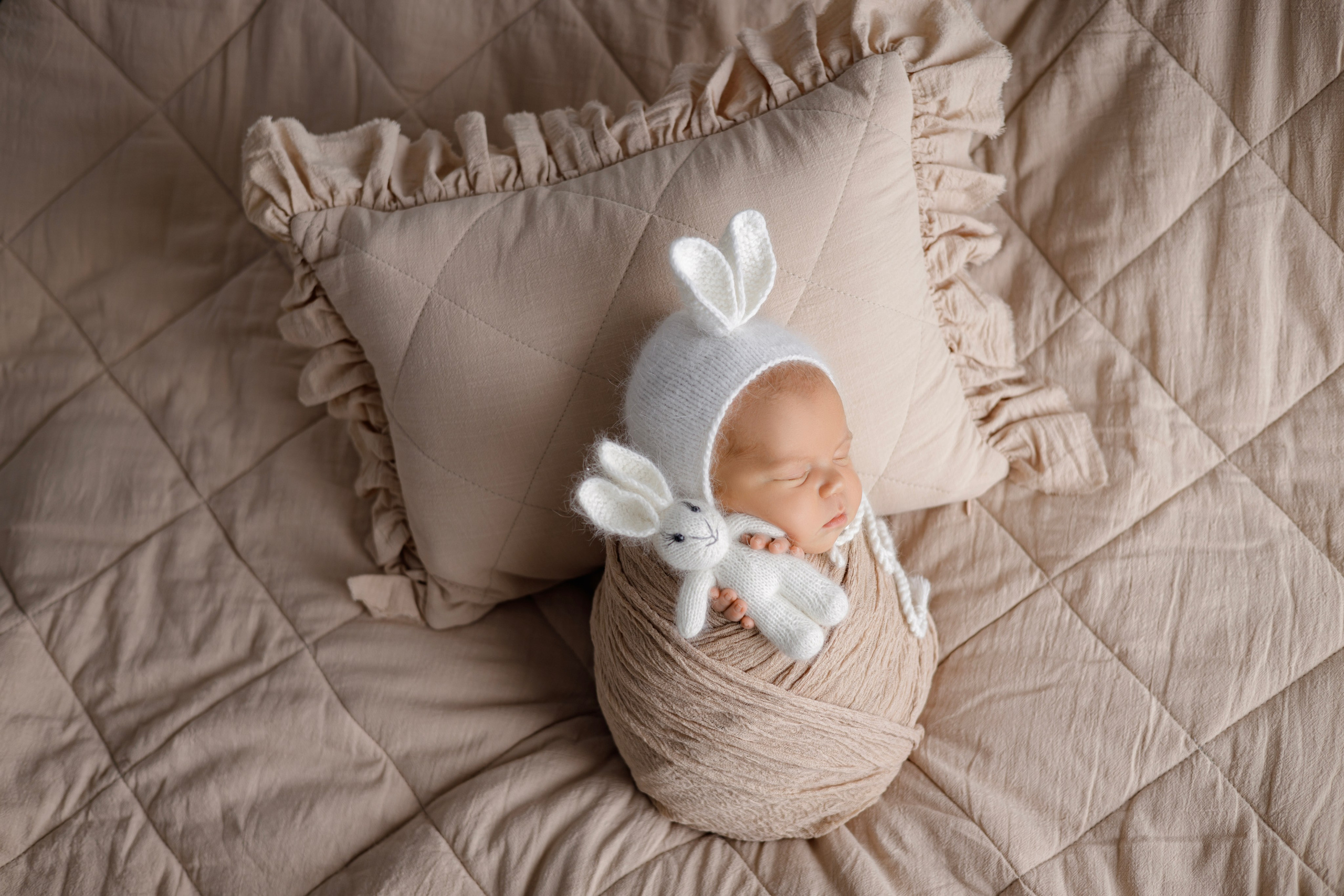 Григорий. Евгения Горбунова фотограф новорожденных в Новом Уренгое