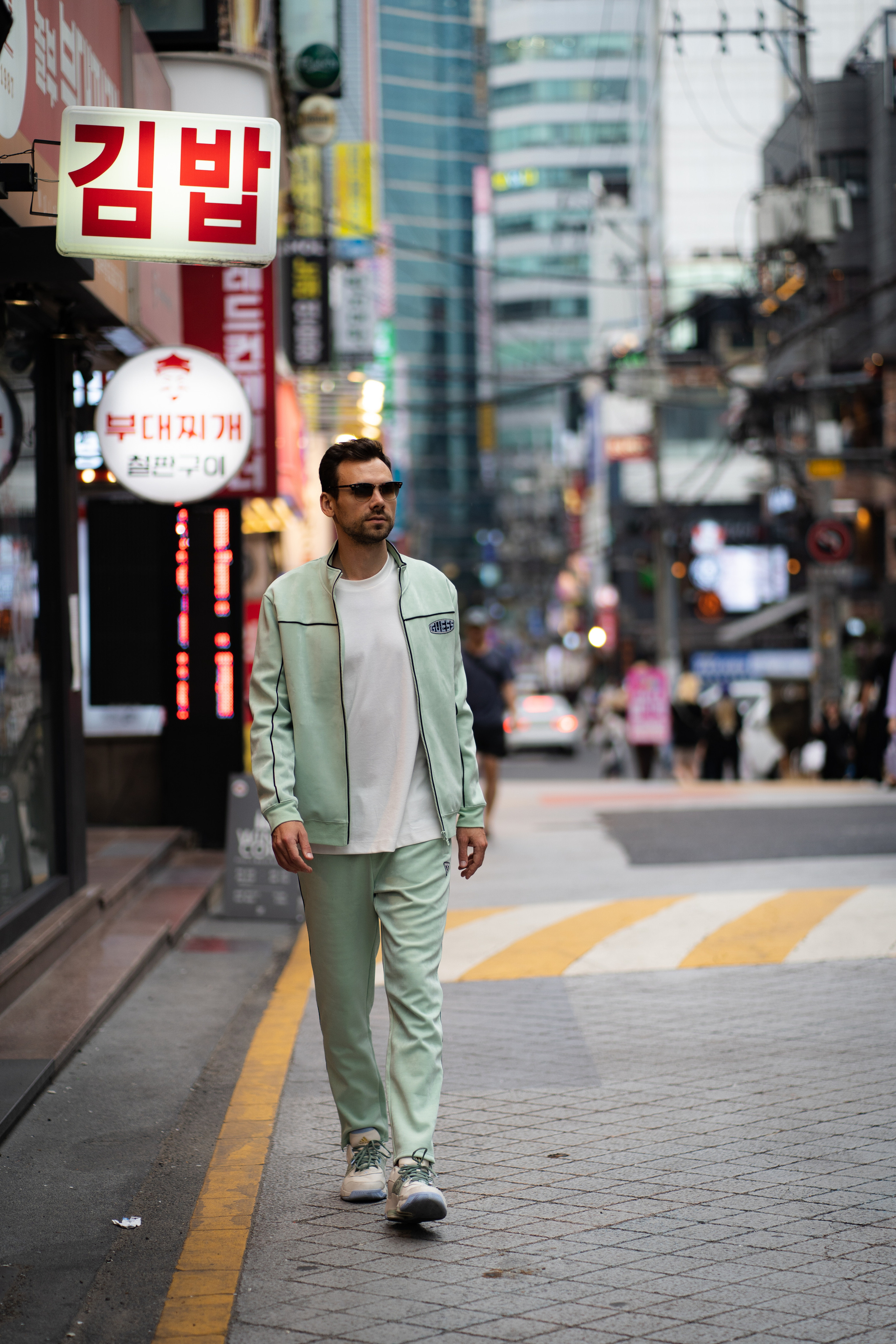 Света и Паша, Каннам. Photographer & Videographer based in Ansan, South Korea