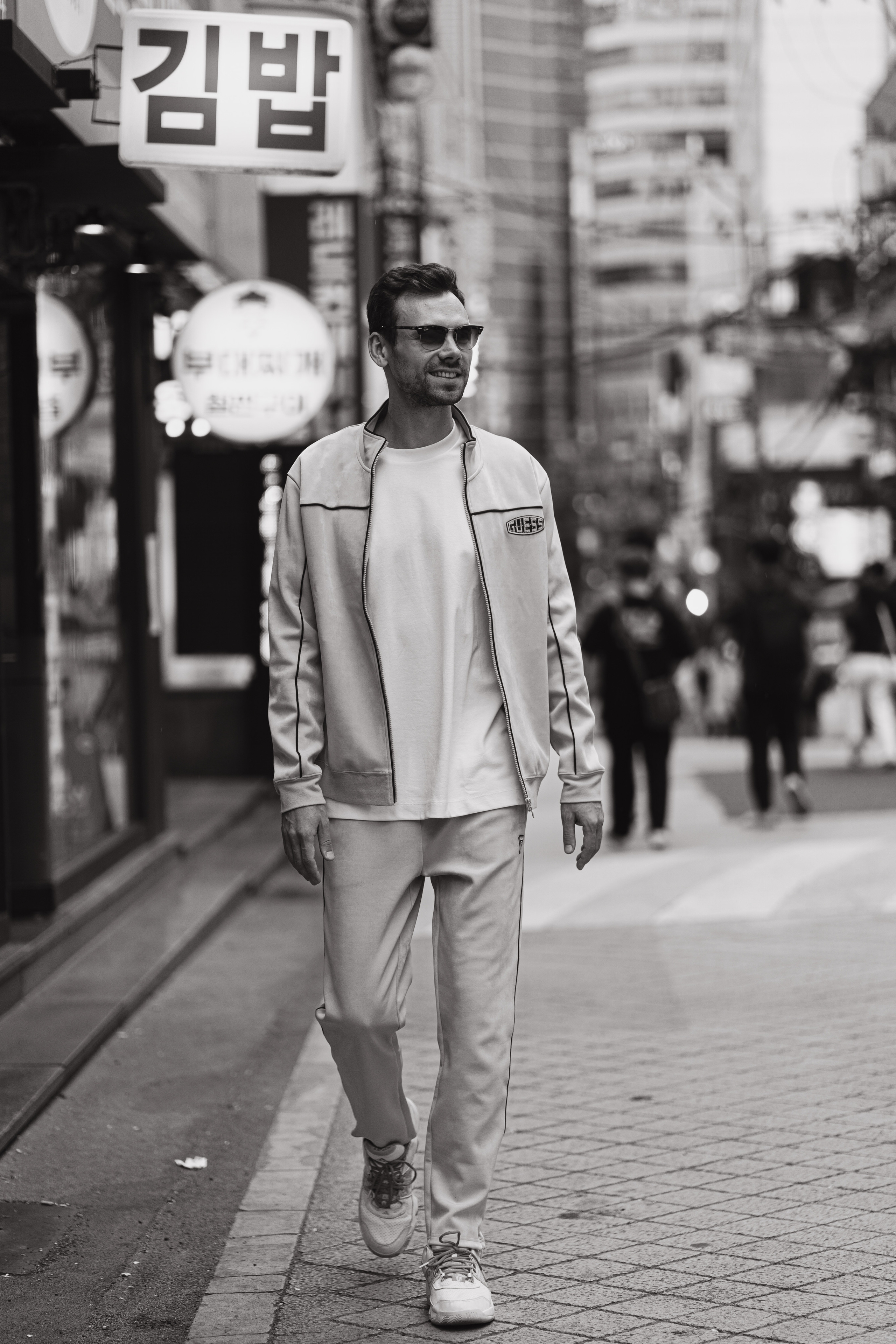 Света и Паша, Каннам. Photographer & Videographer based in Ansan, South Korea