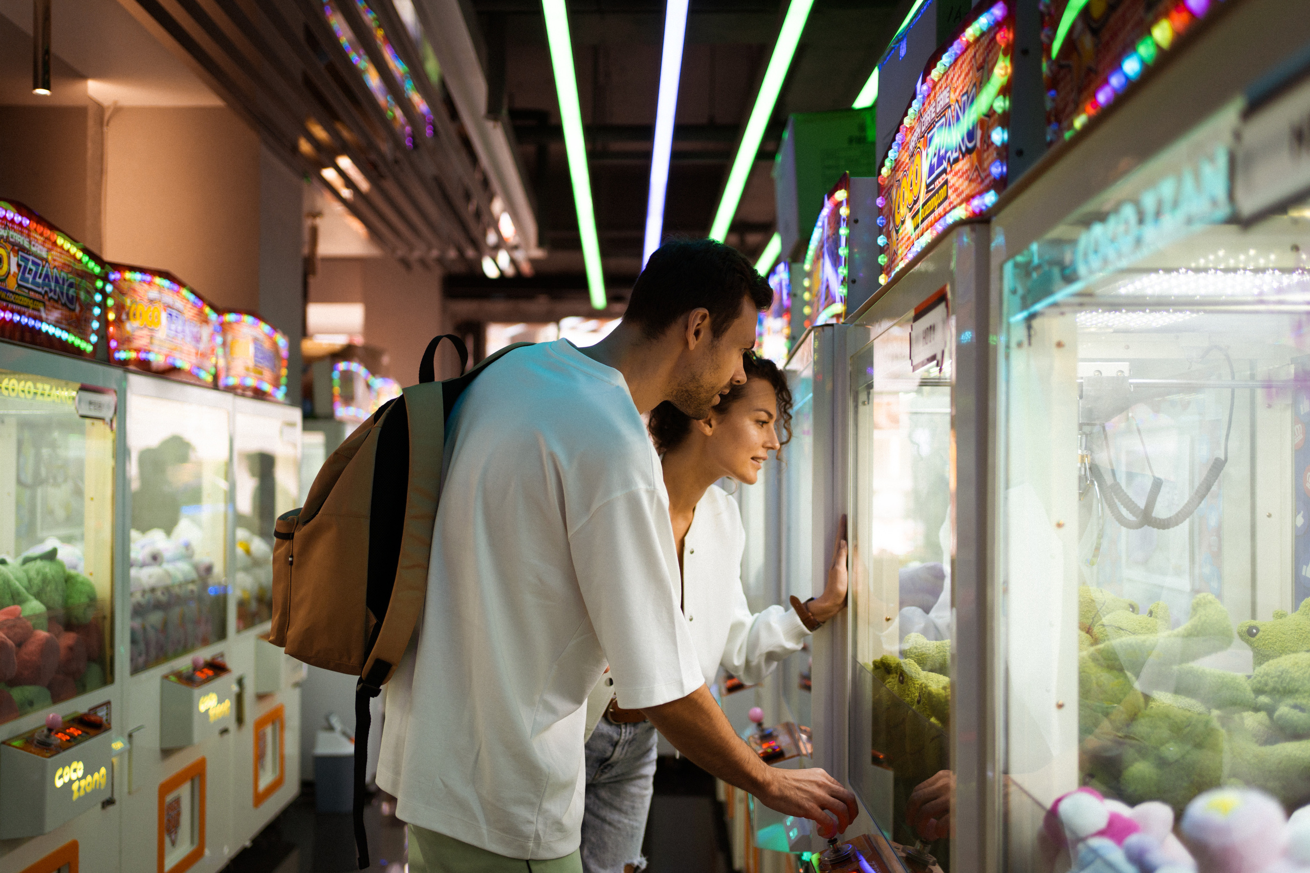 Света и Паша, Каннам. Photographer & Videographer based in Ansan, South Korea