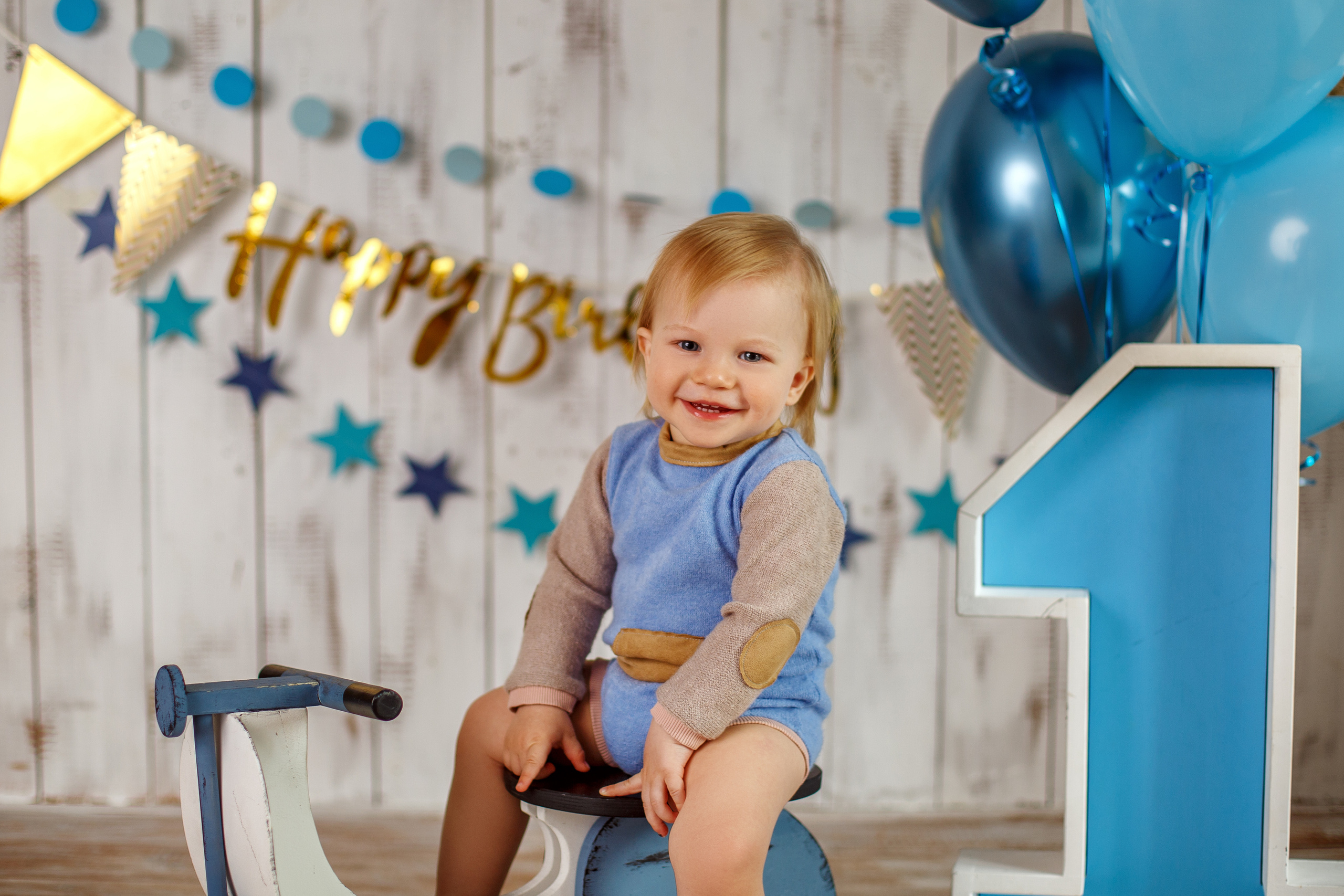 Годовасие. Детский фотограф и фотограф новорожденных в Воронеже Наташа Алехина