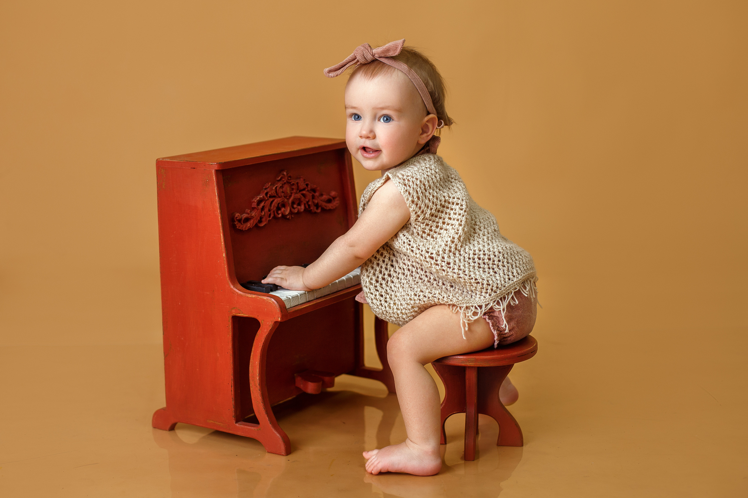 Годовасие. Детский фотограф и фотограф новорожденных в Воронеже Наташа Алехина