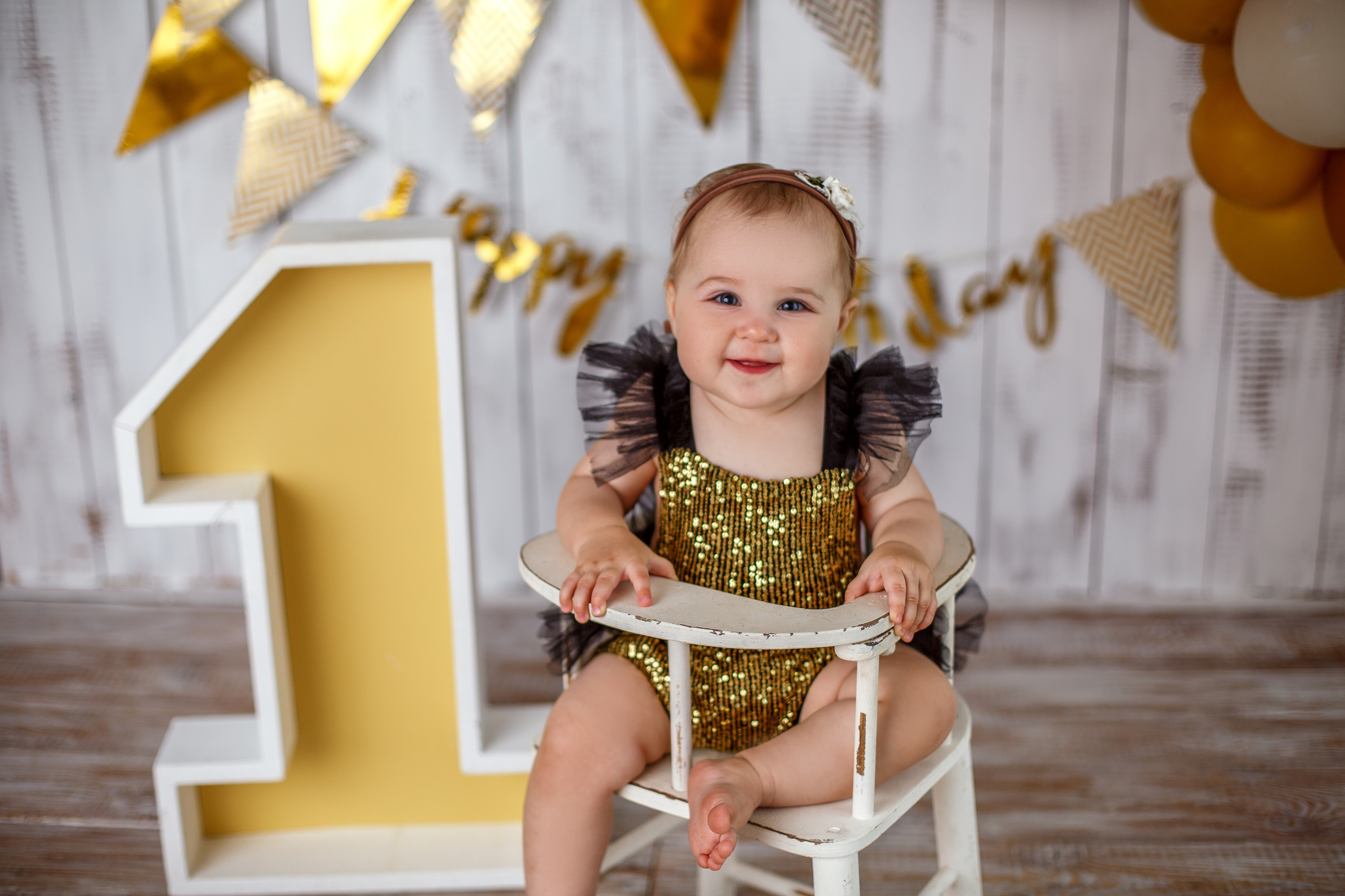 Годовасие. Детский фотограф и фотограф новорожденных в Воронеже Наташа Алехина