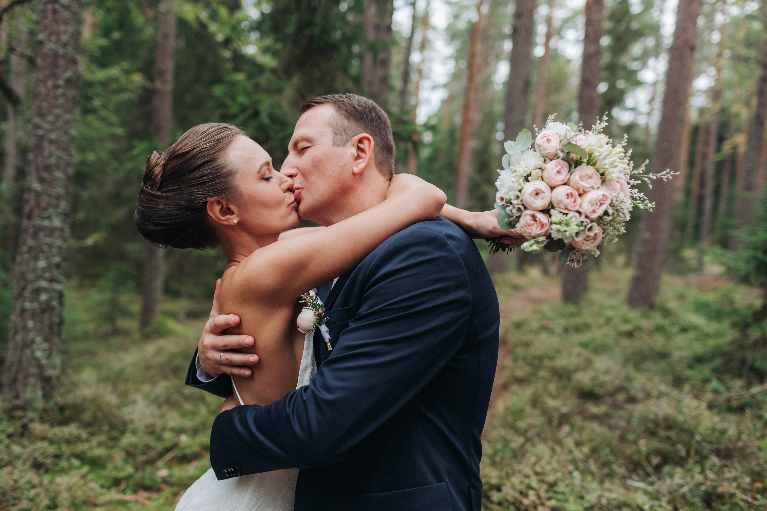Кирилл и Олеся (Санкт-Петербург, Россия). Destination wedding photographer Peter Letu