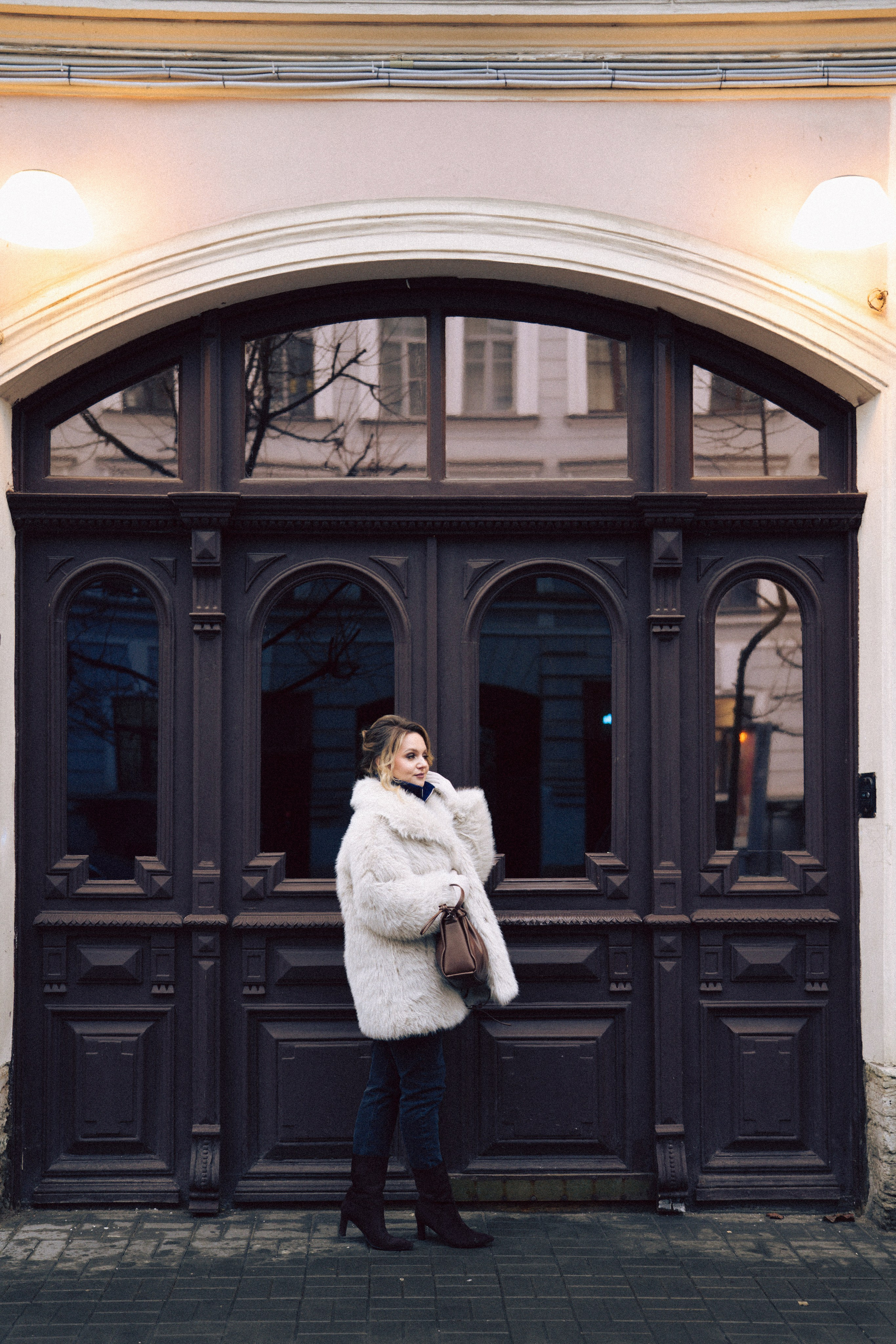 НОВОГОДНЯЯ ФОТОСЕСИИЯ В СТУДИИ ДЛЯ ДЕВУШКИ И ПРОГУЛКА ПО ЧЕРНЫШЕВСКОЙ. Профессиональный фотограф, Санкт-Петербург — Виктория Богомолова