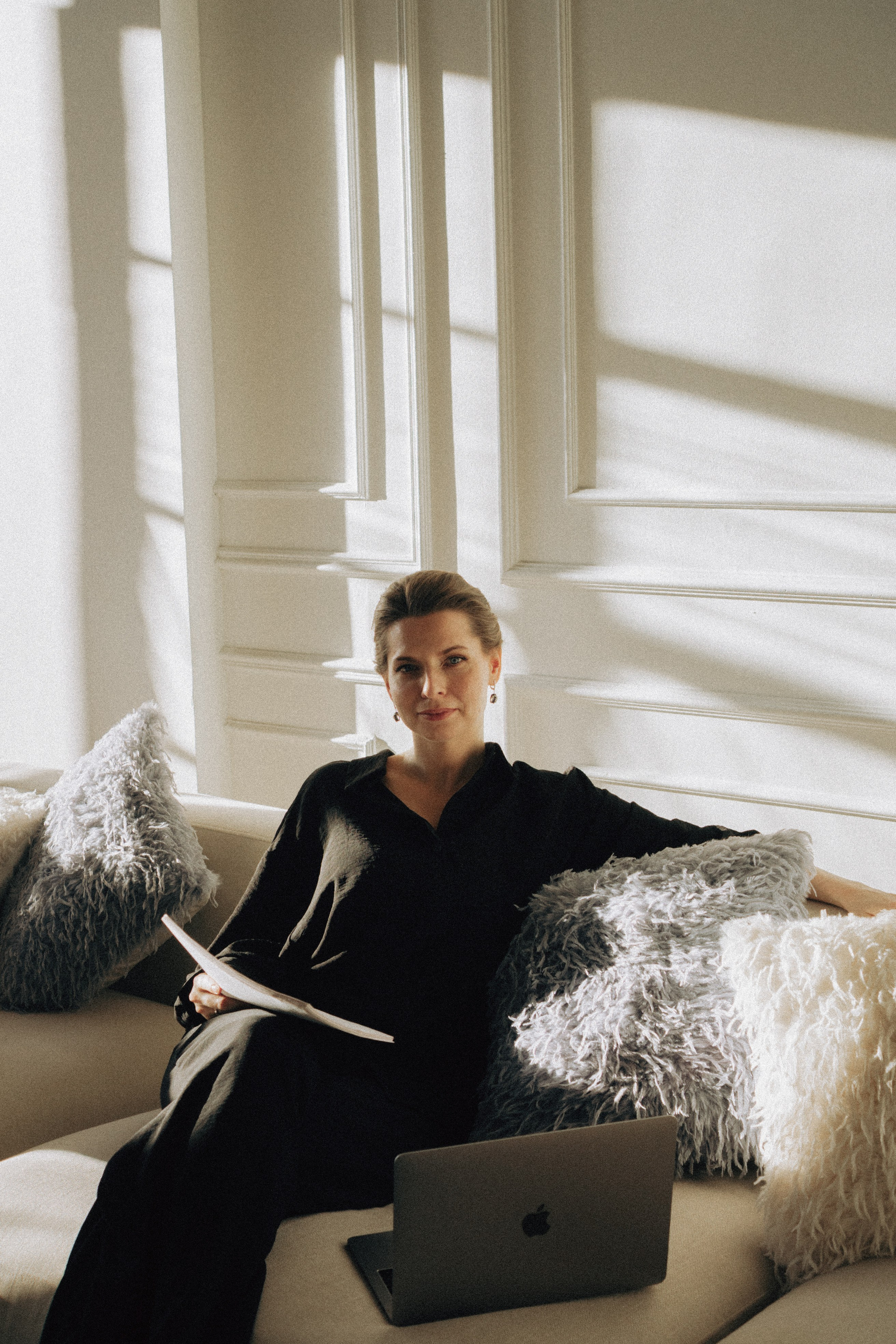 ФОТОСЕСИИЯ В СТУДИИ ДЛЯ ДЕВУШКИ ПСИХОЛОГА. Профессиональный фотограф, Санкт-Петербург — Виктория Богомолова