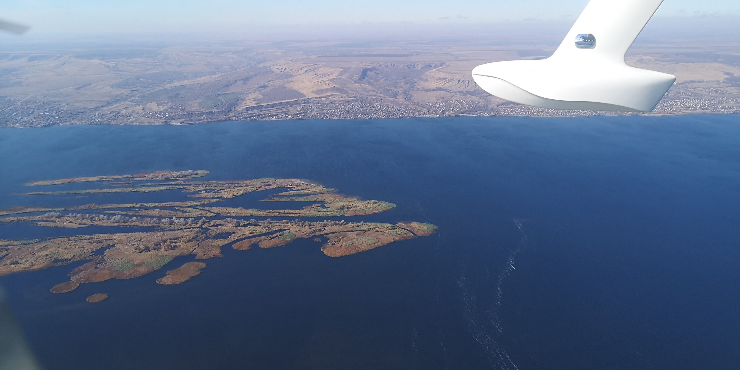Каспийское море (наука на Ла-8) (2021 г.). Фотоальбом показывающий увлекательный мир авиации и мир медведей Андрея Иванова