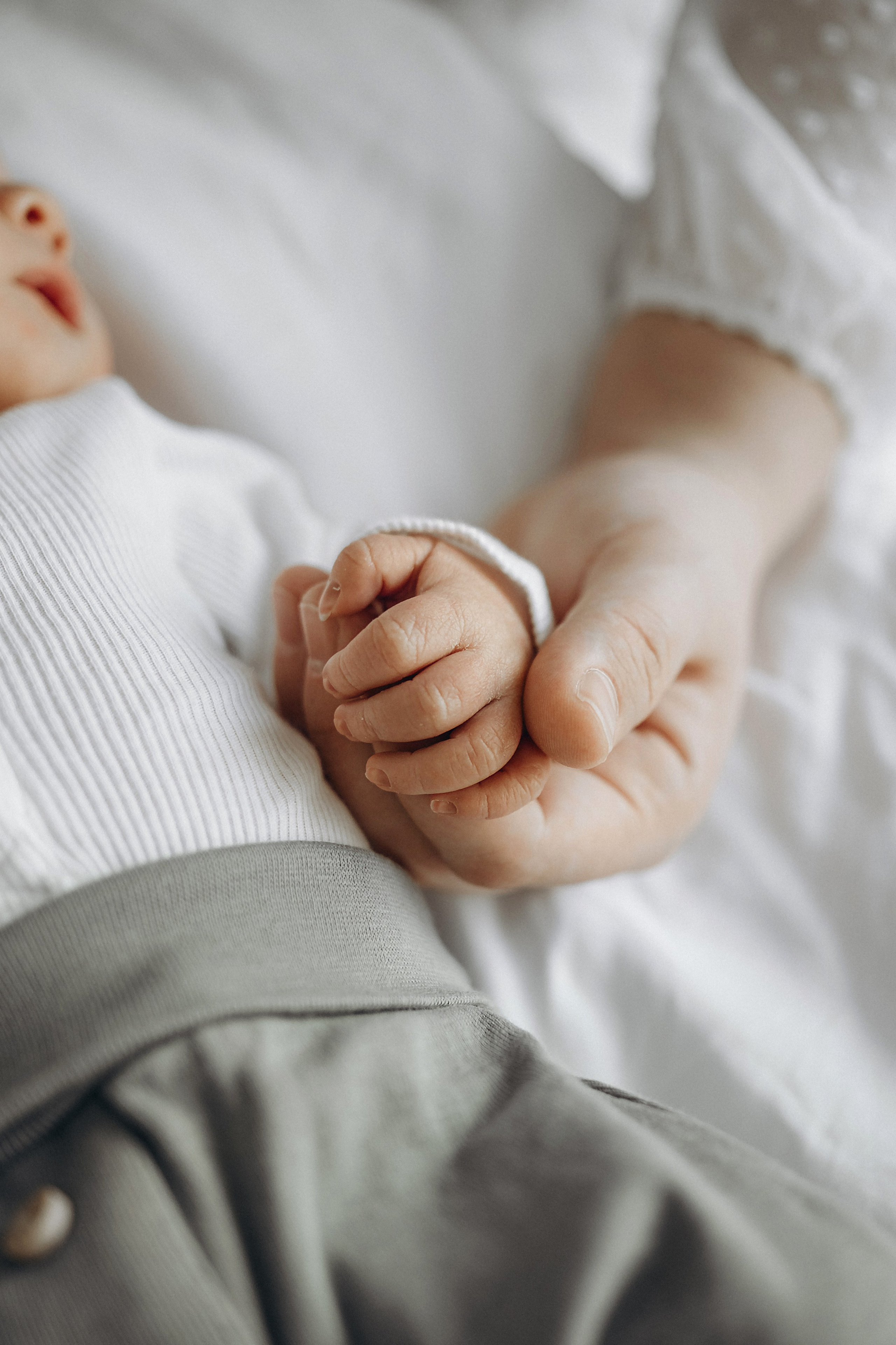 Выписка Тони, Саши и Гаврюши. Семейный и детский фотограф в Санкт-Петербурге