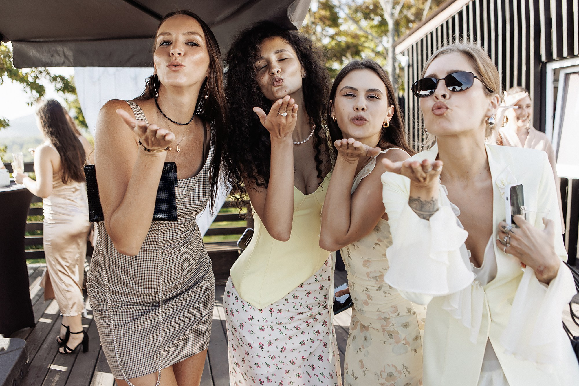 Саша и Вика 5.09.25. Свадебный фотограф Владивосток Алина Гевондова