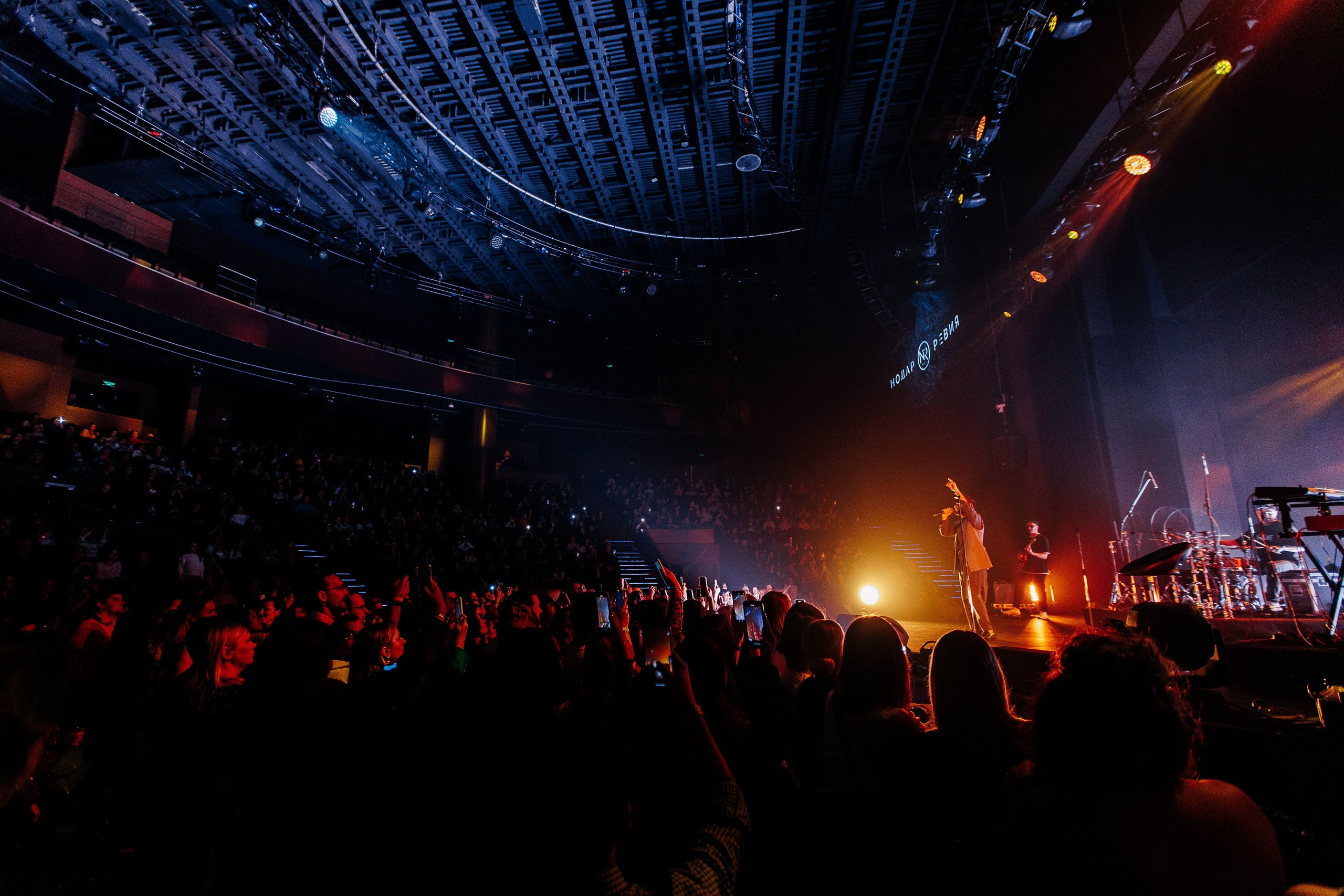 НОДАР РЕВИЯ. Фотограф в Москве Алексей Виноградов