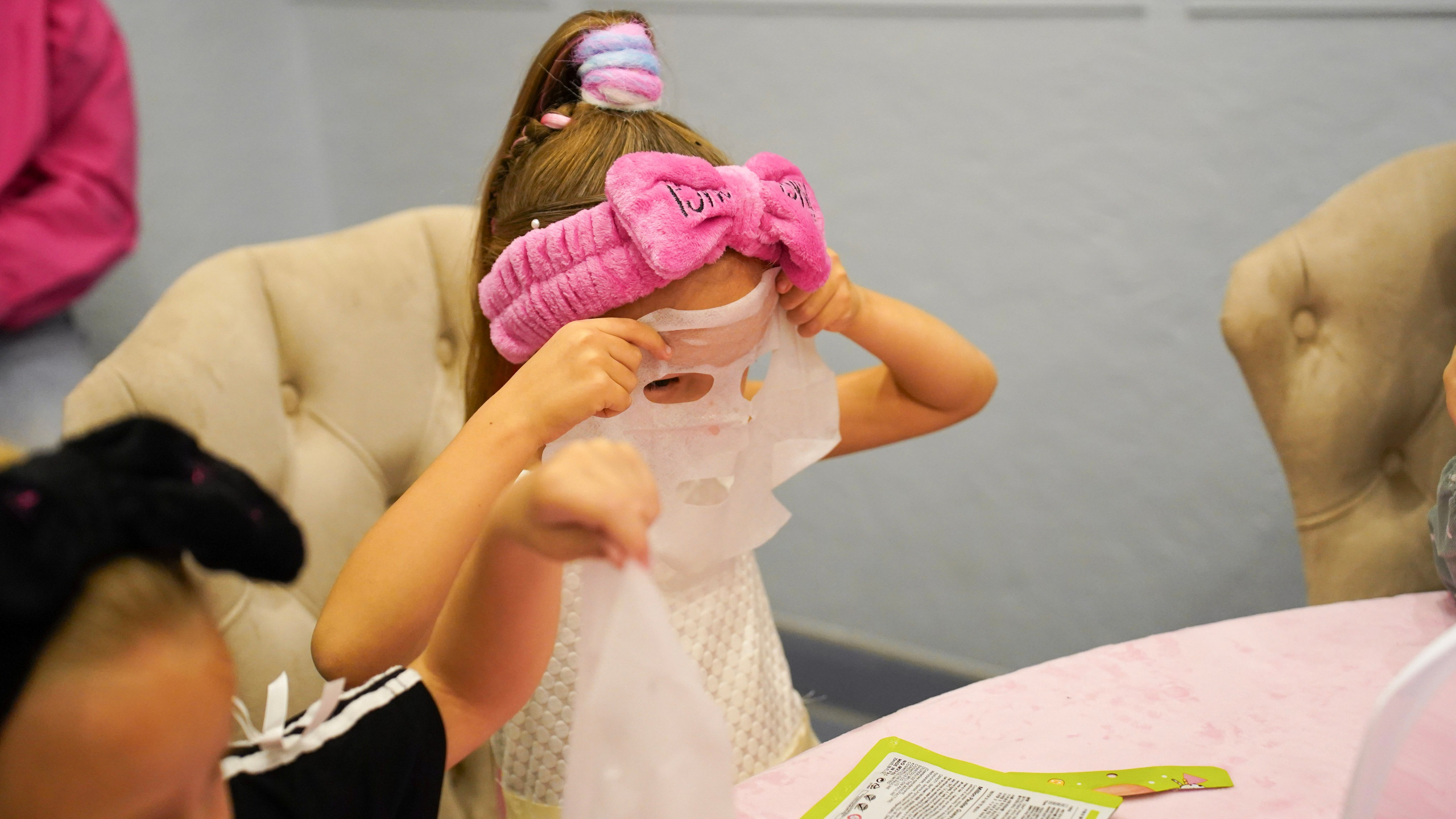 Спа-девичник на День Рождения (1). Афропрически, косы, прически с канекалоном в г. Клин