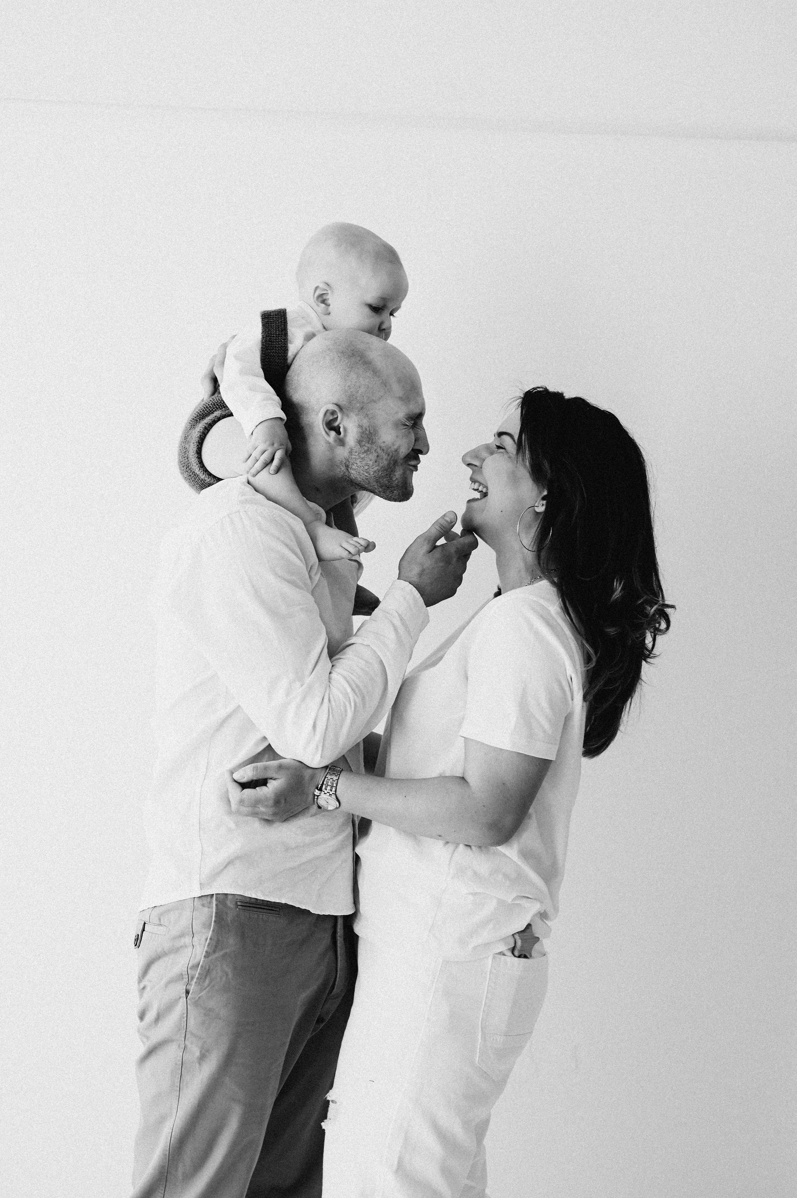 Гадовасие Саша. Фотограф новорожденных и беременых в санкт-петербурге Юля Лампа