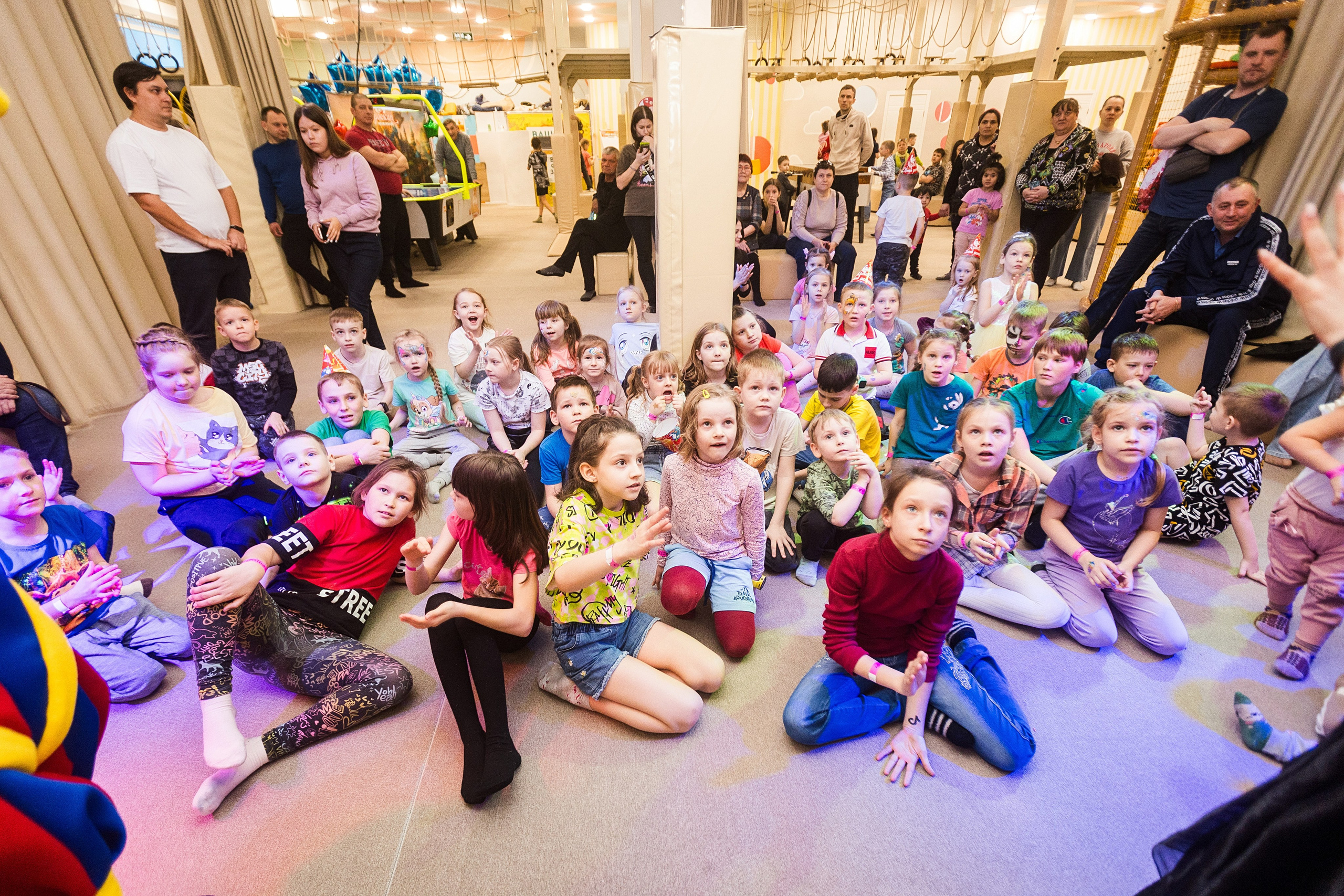 День рождения Арлекина. Детский фотограф видеограф в Хабаровске Михаил Орлов