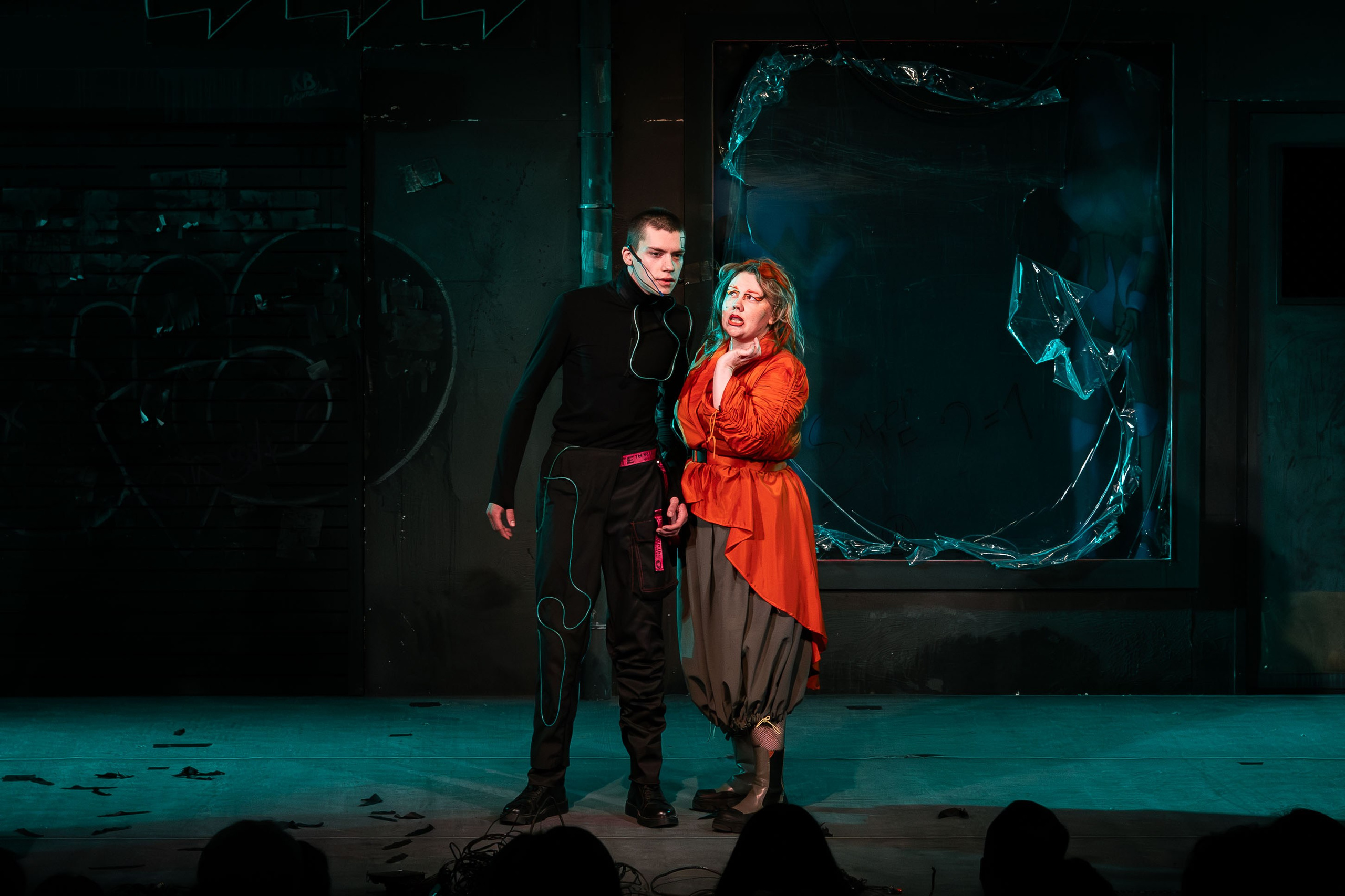 Театр Юного Зрителя «Буратино 2087». Кадр Плюс — Фотография с характером «Визуальный продюсер и фотограф Марк Файзулин»