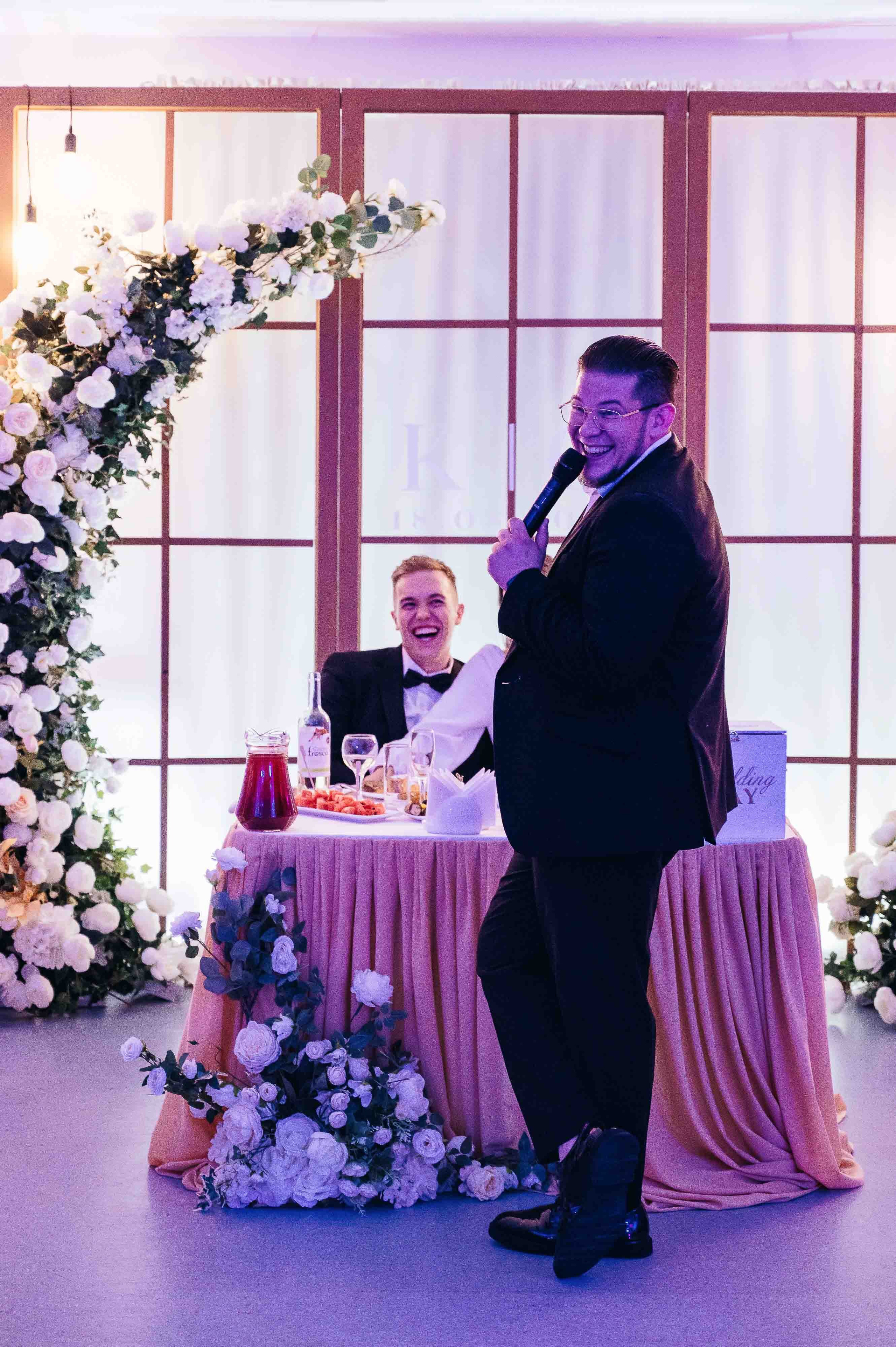 Совместные сборы в отеле. Свадебный и семейный фотограф в Котласе Никита Попов