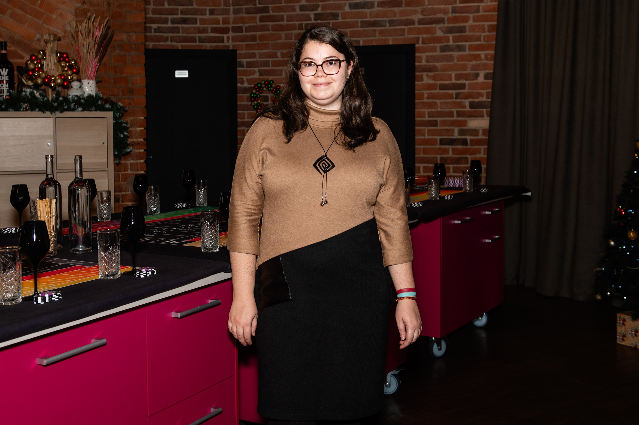 Корпорат Yapay. Профессиональный фотограф в Москве Александра Харламова