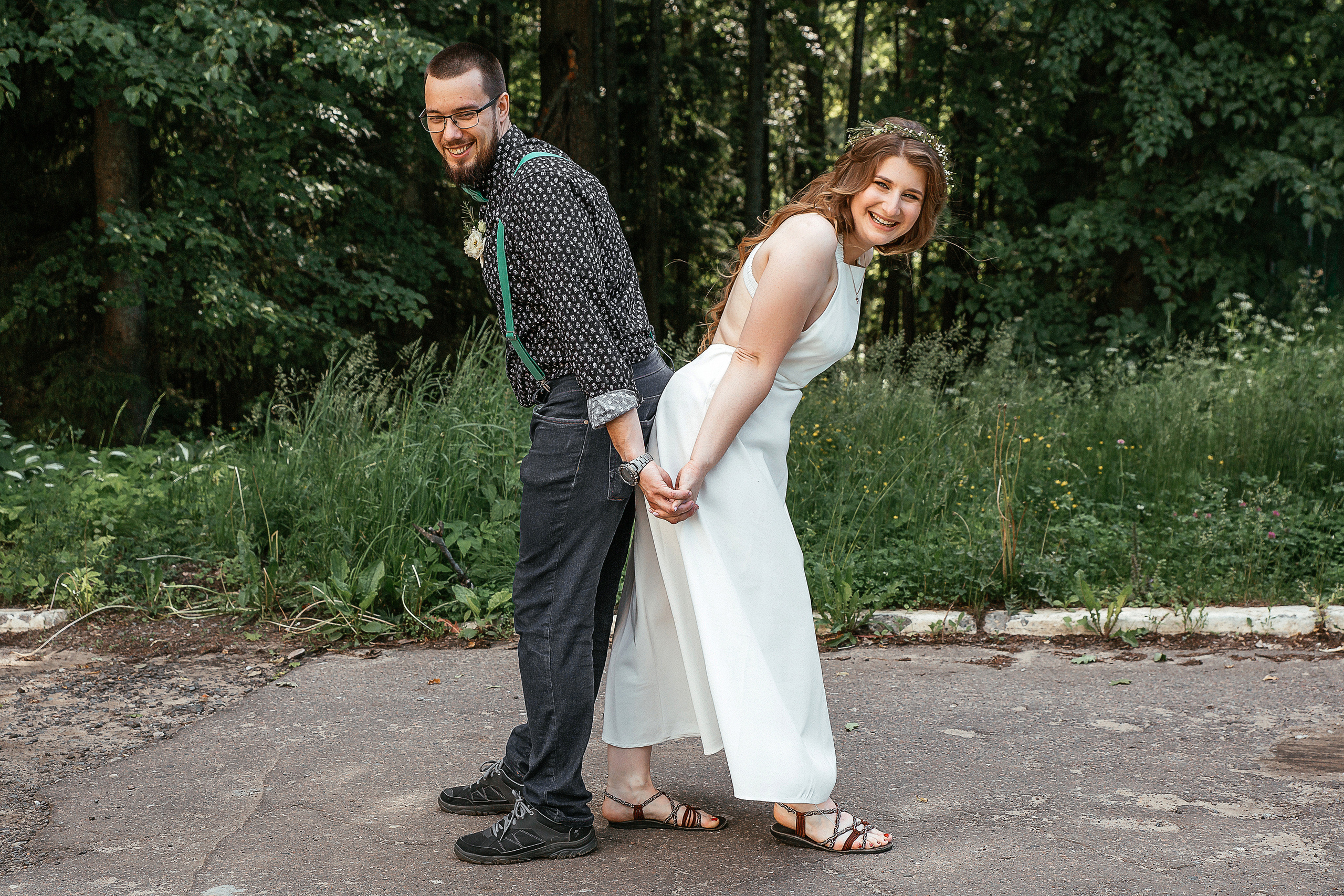 Свадебная фотосессия в лесу Москва. Свадебный фотограф в Ростове Александр Артс