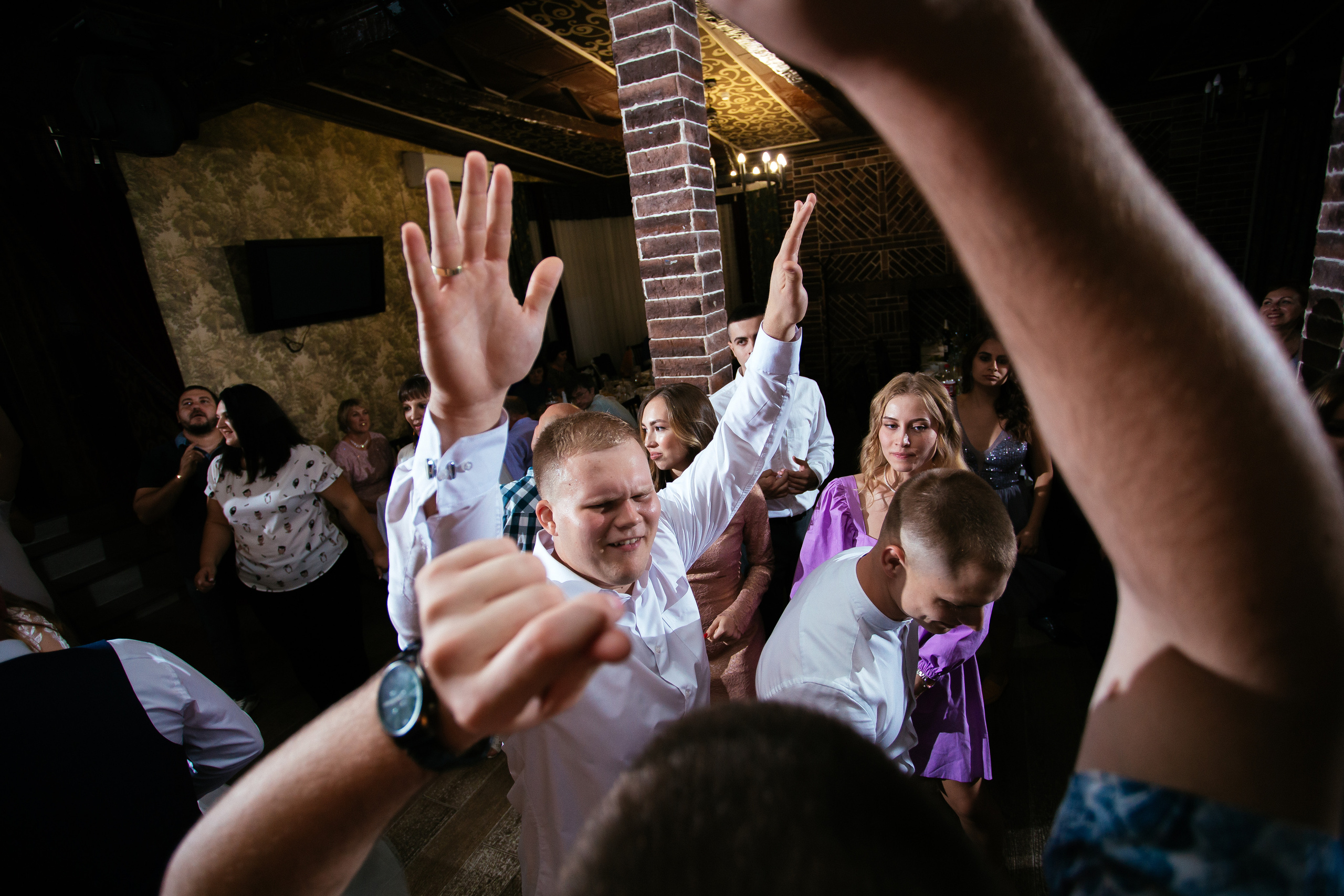 Фотограф на свадьбу ростов. Свадебный фотограф в Ростове Александр Артс