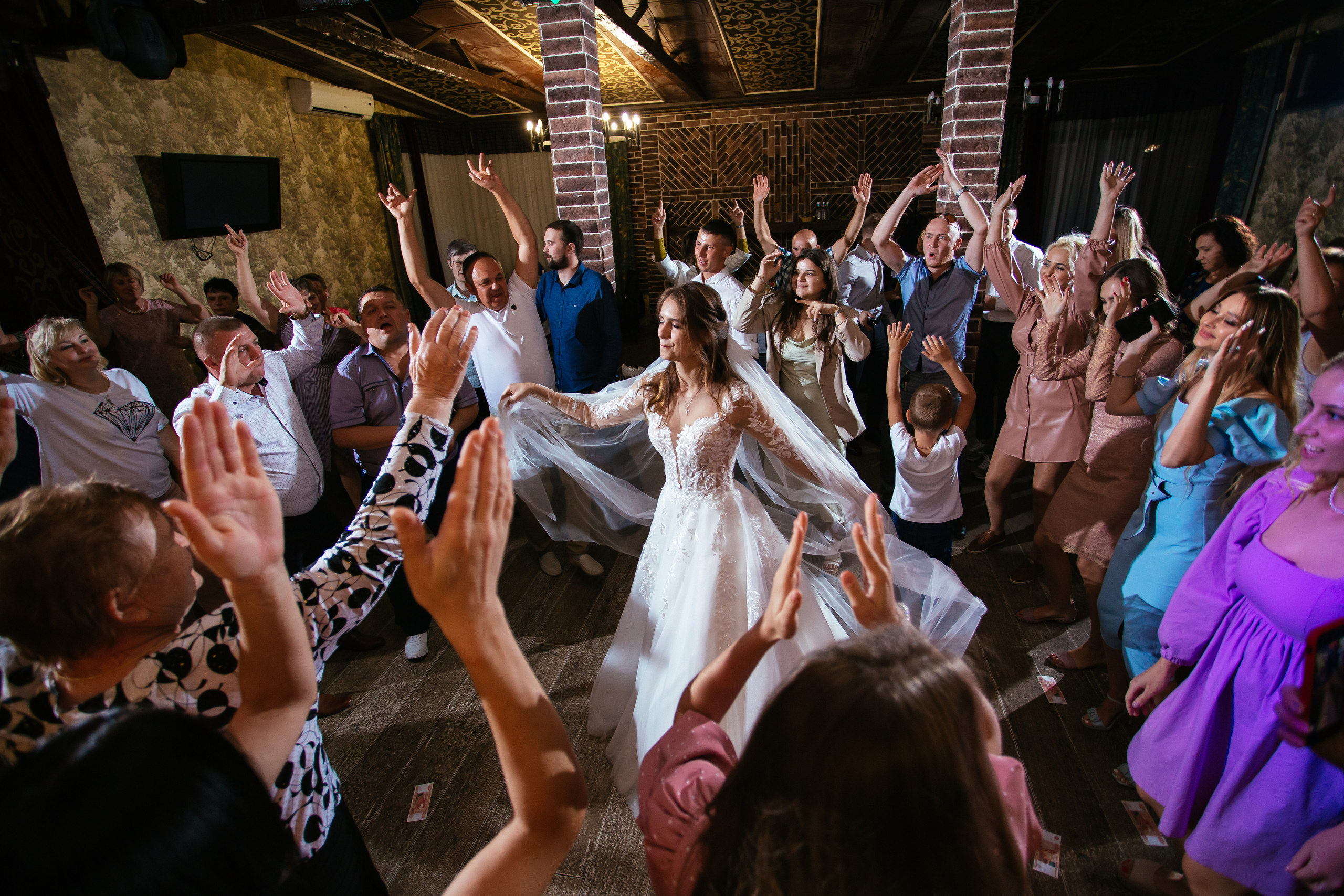 Фотограф на свадьбу ростов. Свадебный фотограф в Ростове Александр Артс