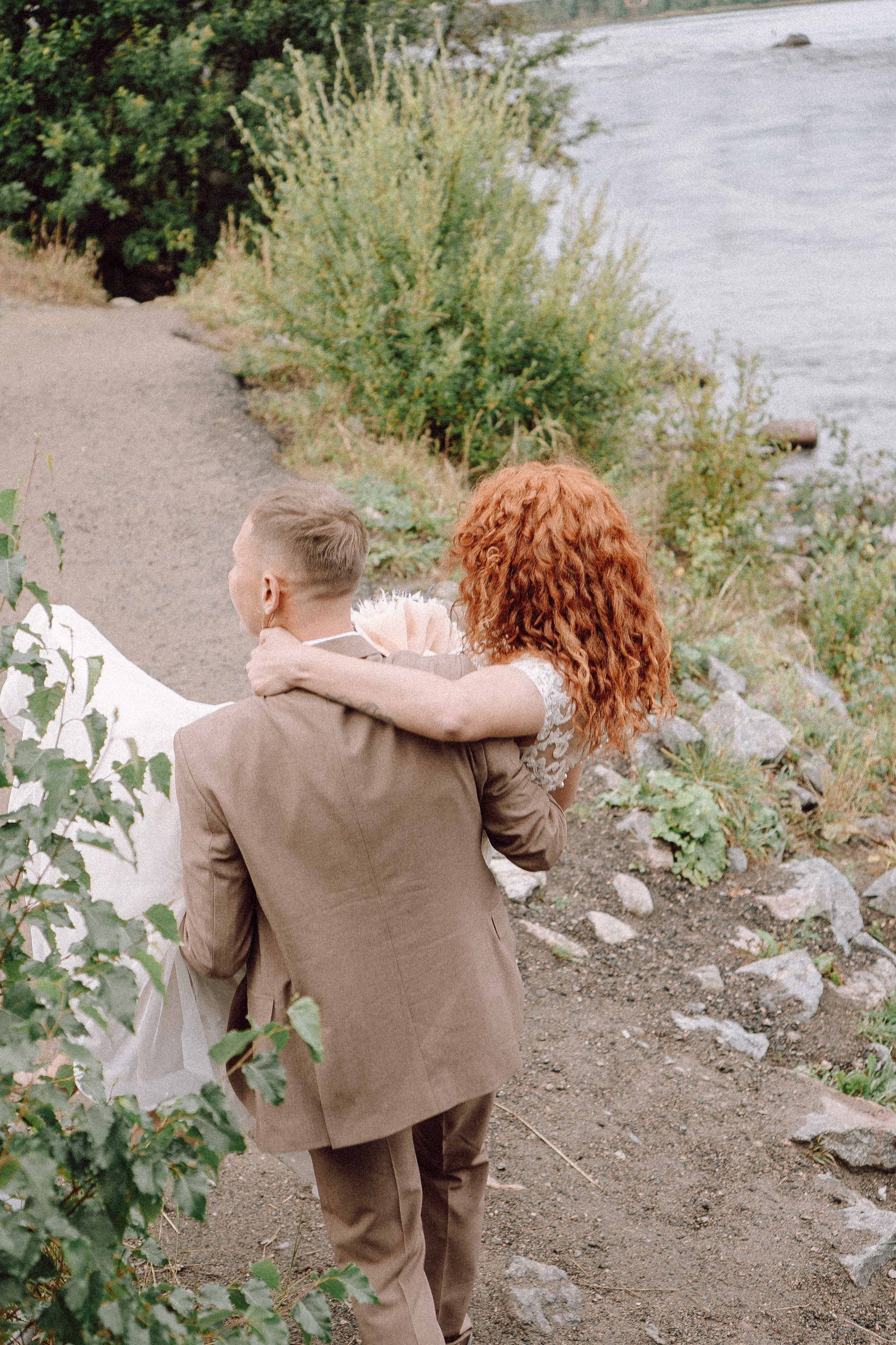 СВАДЕБНАЯ ФОТОСЕССИИЯ ПАРЫ В ГОРОДЕ ПРИОЗЕРСК В СОСНОВОМ ЛЕСУ И С ПИКАПОМ. Профессиональный фотограф, Санкт-Петербург — Виктория Богомолова