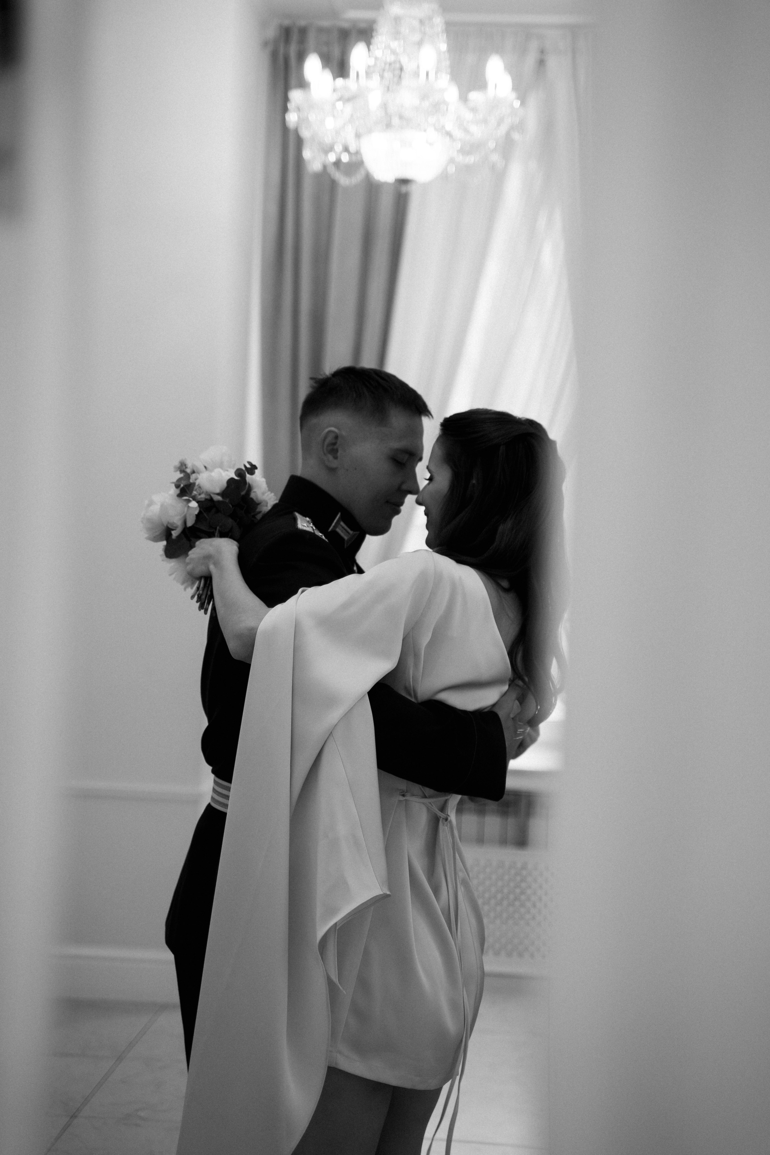 Свадебная фотосъемка в Пскове. Свадебный и семейный фотограф в Пскове и Острове Света Суворова