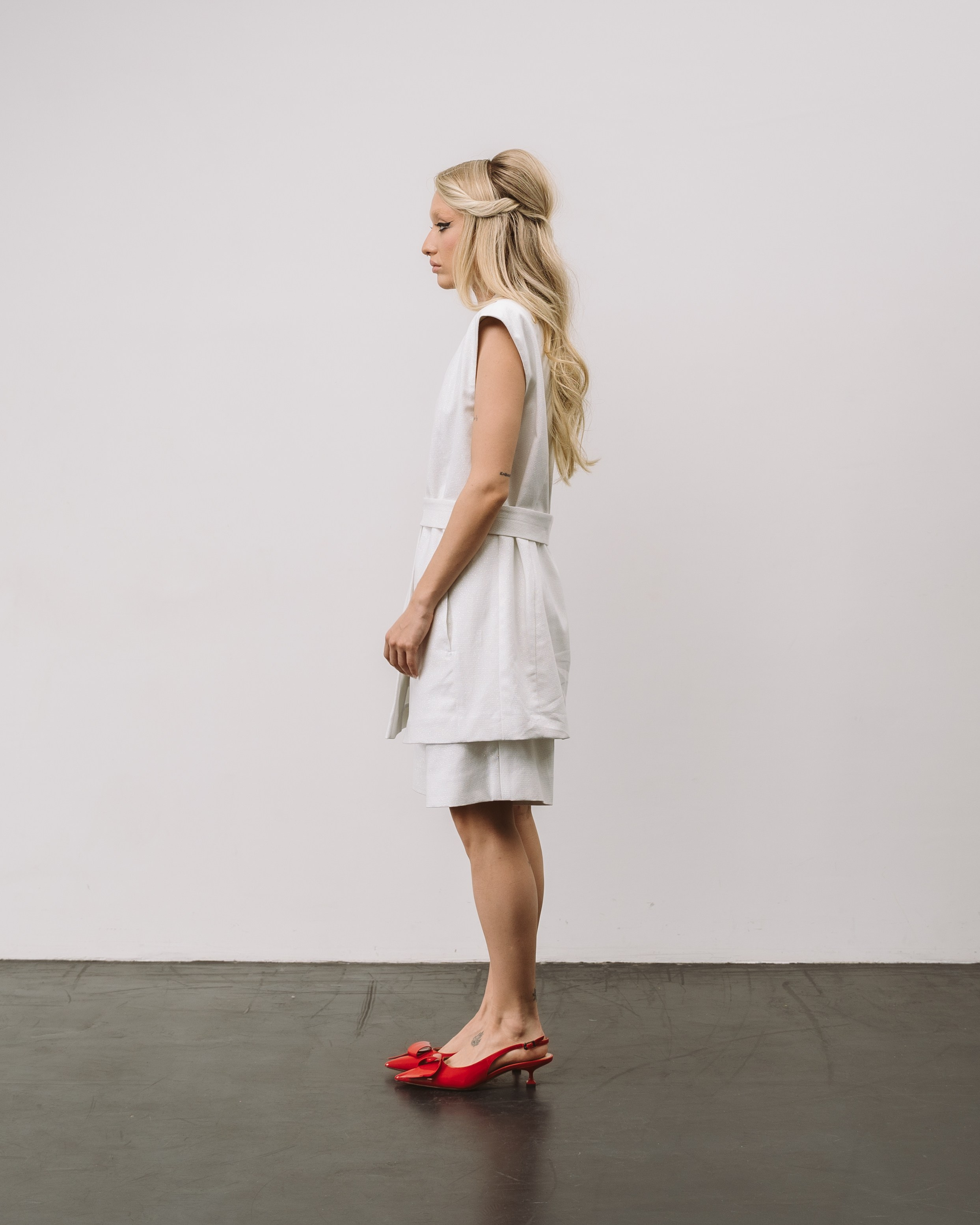 ZO: YOUR INNER PRINCESS. TUTSARKIS — Art Director | Stylist | Photographer