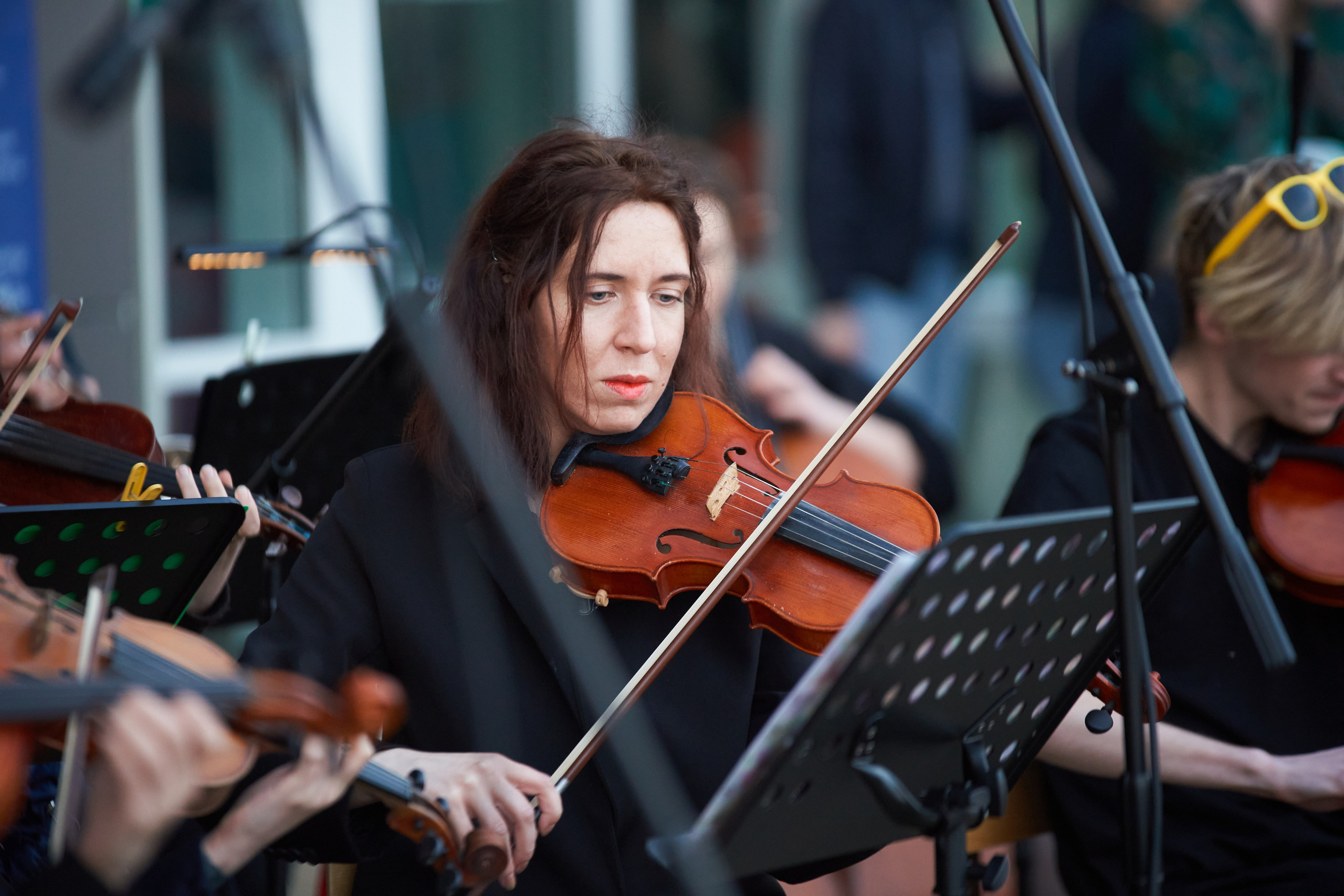 Репортаж: Музыкальная школа Виртуозы в Ночь музеев у планетария. Репортажный и женский фотограф в Новосибирске