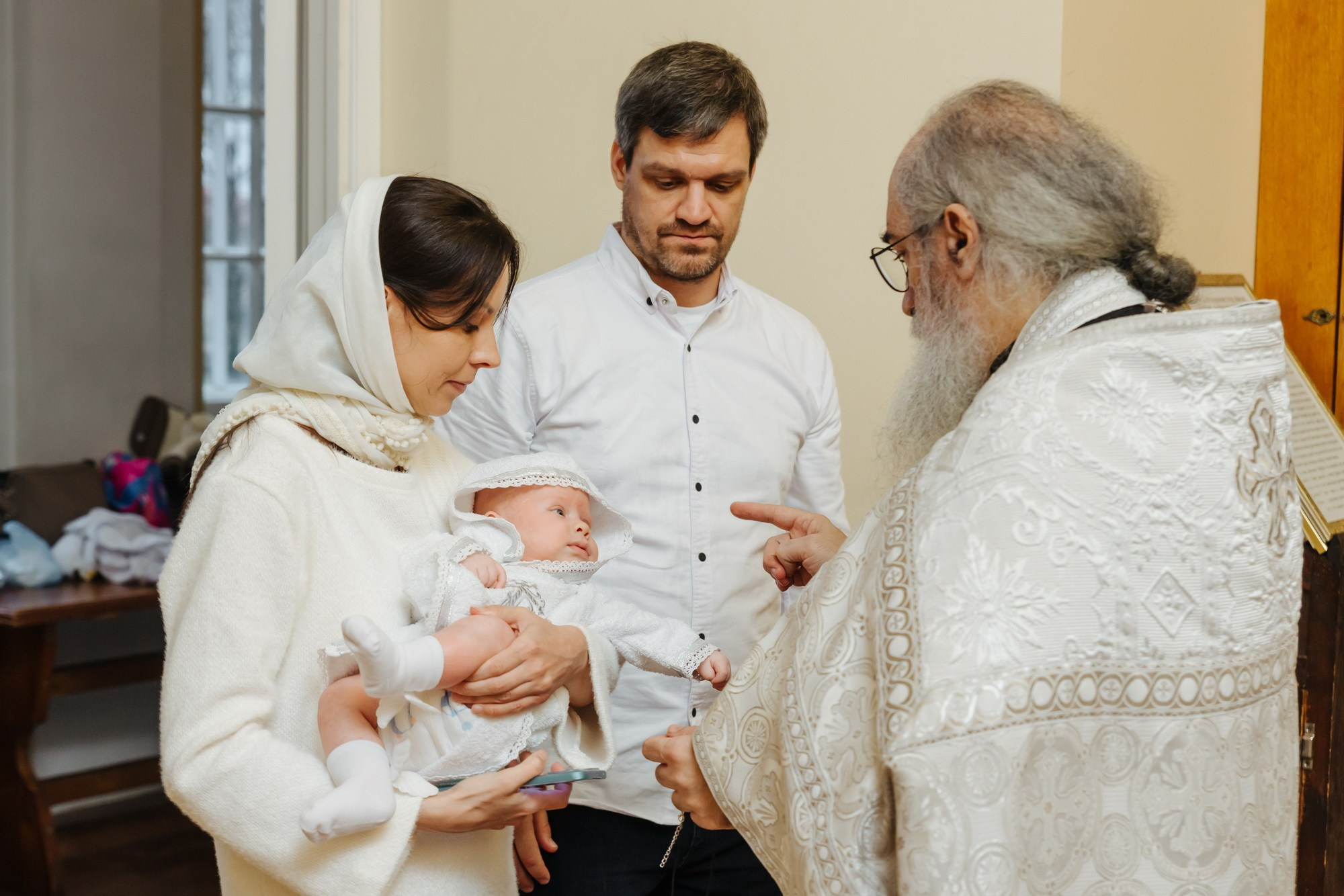 фотограф на крещение санкт петербург, справка о беседе перед крещением, сколько стоит крещение спб, лучшие храмы для крещения, крещение ребенка в спб цены, пушкин церковь узнать про крестины что нужно, что нельзя делать перед крещением, лучшие храмы для крещения, санкт петербург фотограф, крестить без крестных, всего один крестный, имя для крещения малыша