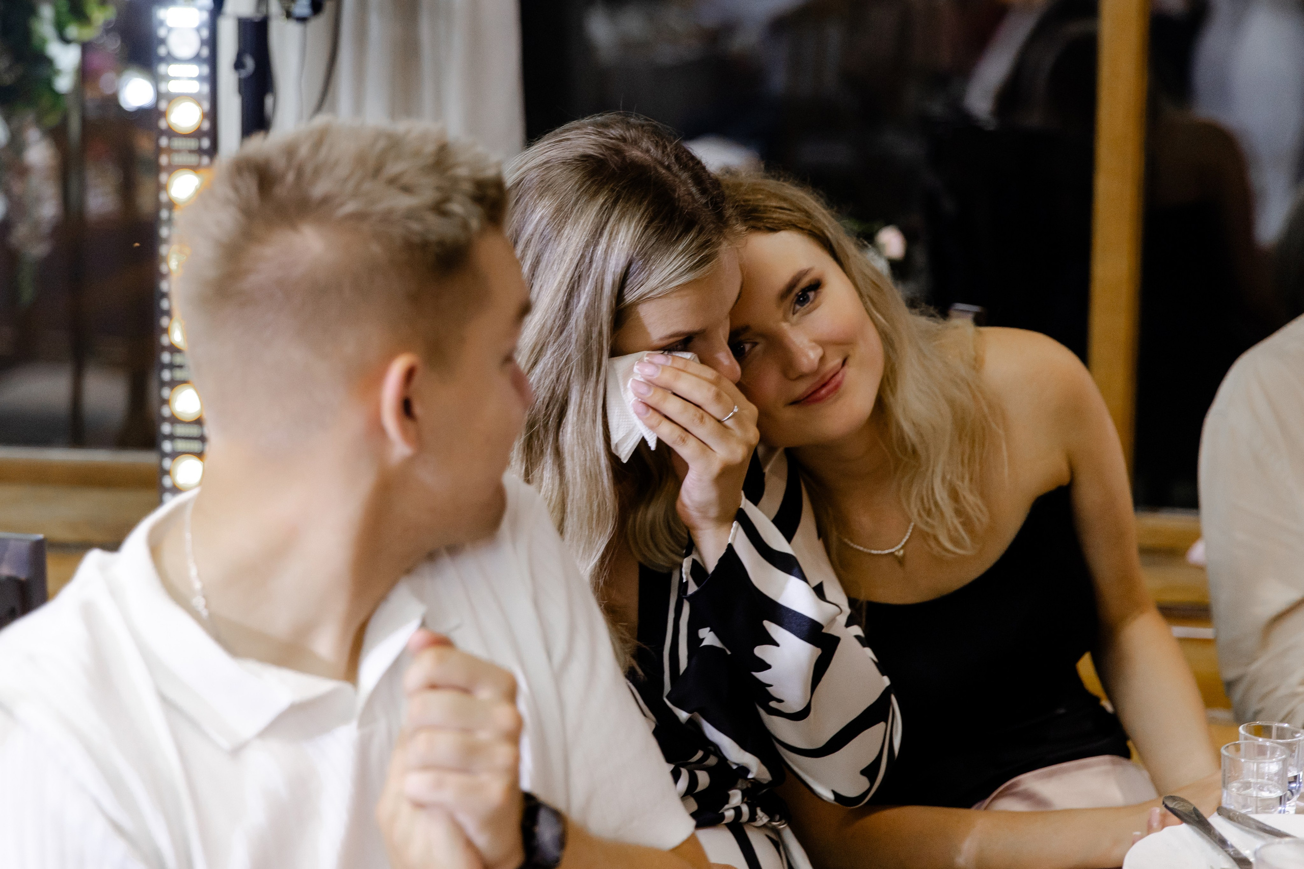 Антон и Наташа. Свадебный фотограф Анна Бабахина