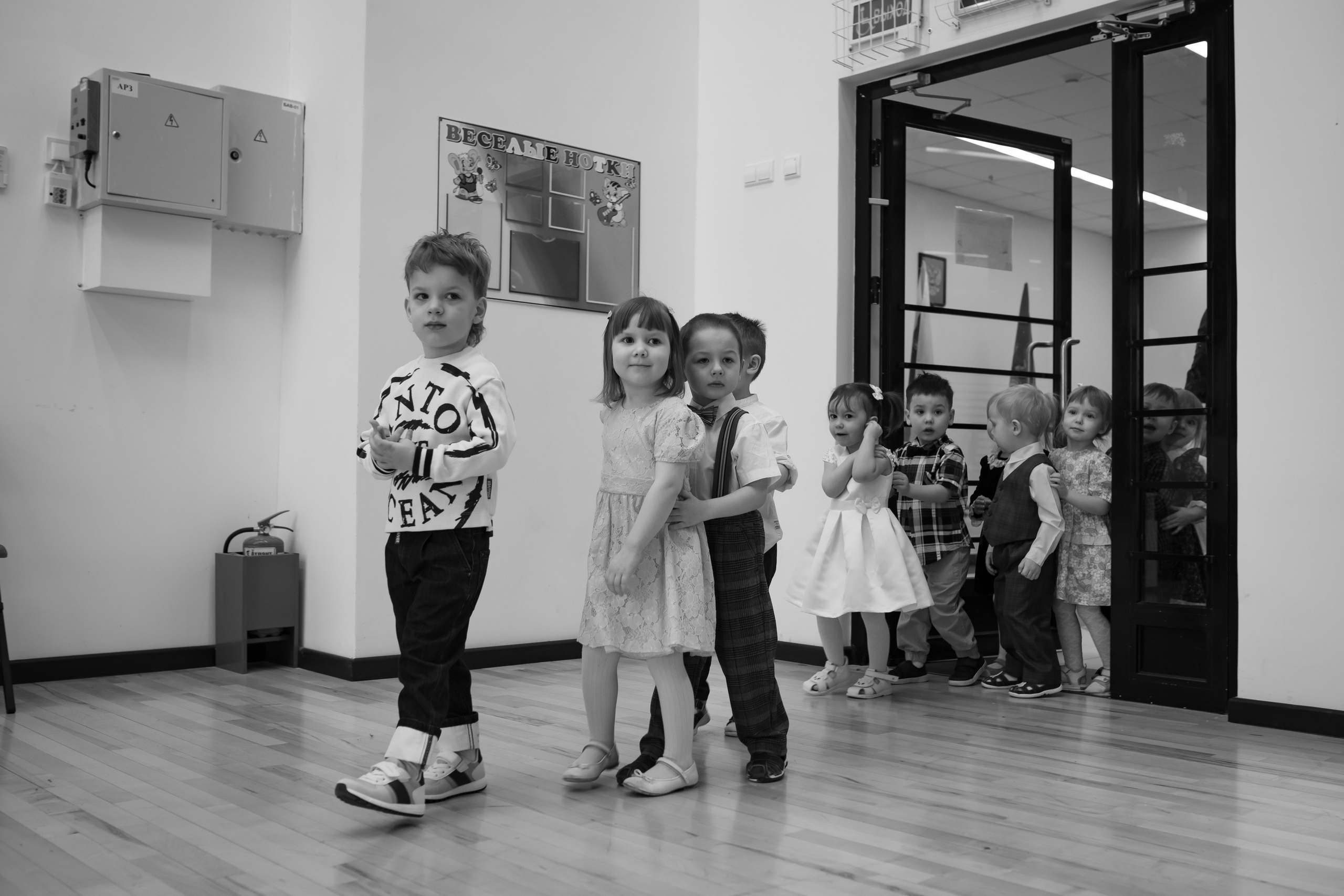 Праздник весны в детском саду. Семейный и детский фотограф в Москве Дорогова Екатерина