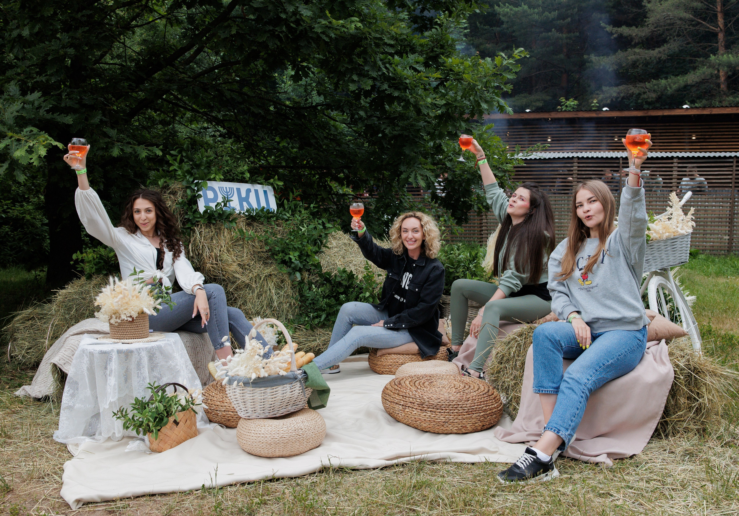 Пикник компании ООО «РИКЦ». АНДРЕЙ ШИРКАЛИН РЕПОРТАЖНЫЙ ФОТОГРАФ МОСКВА НА КОРПОРАТИВ, ДЕНЬ РОЖДЕНИЯ, БАНКЕТ, КОНФЕРЕНЦИЮ, ТИМБИЛДИНГ