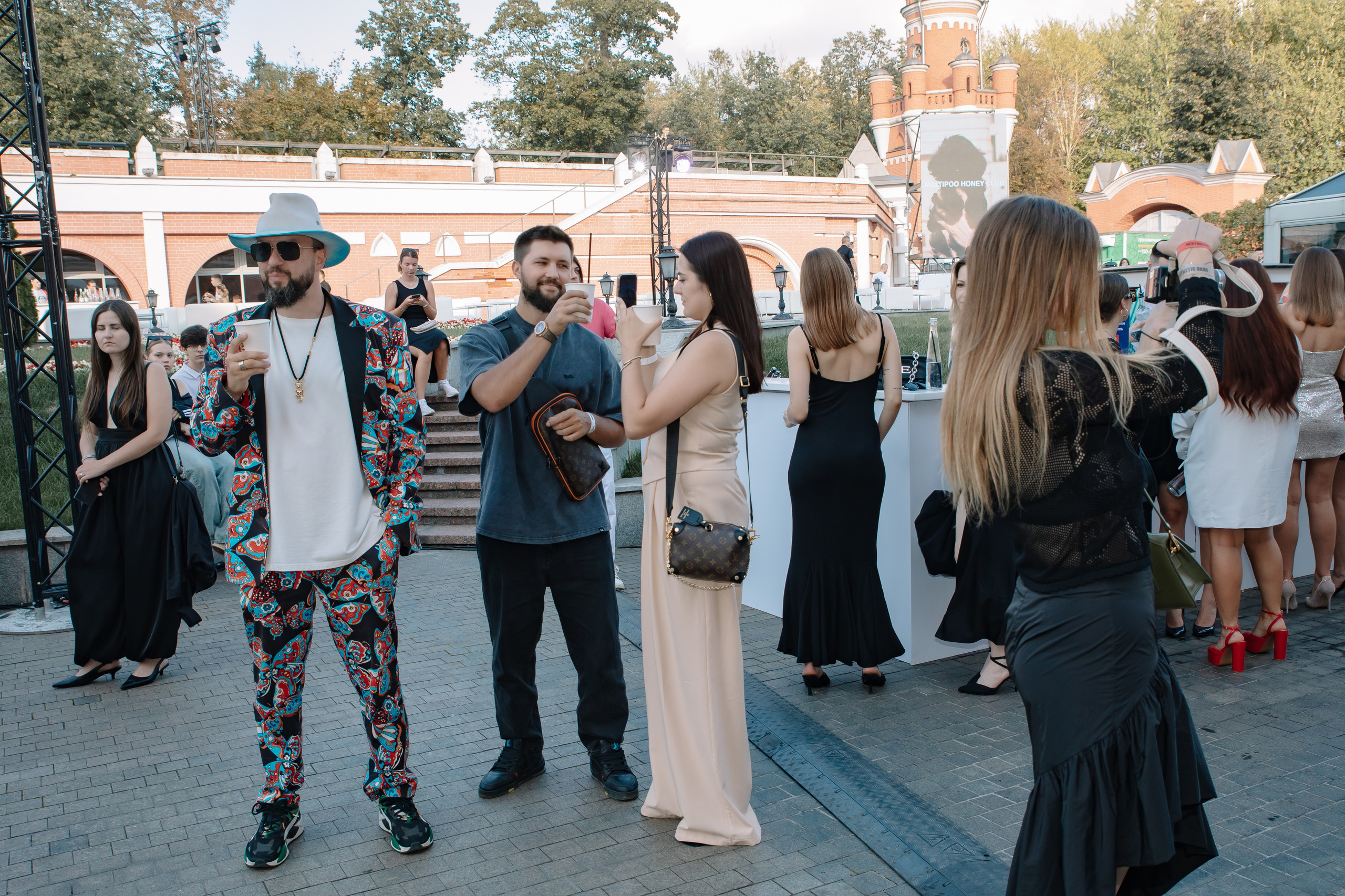 AESTHETIC ONLY в Петровском путевом дворце. Фотограф в Москве Яна Полосина