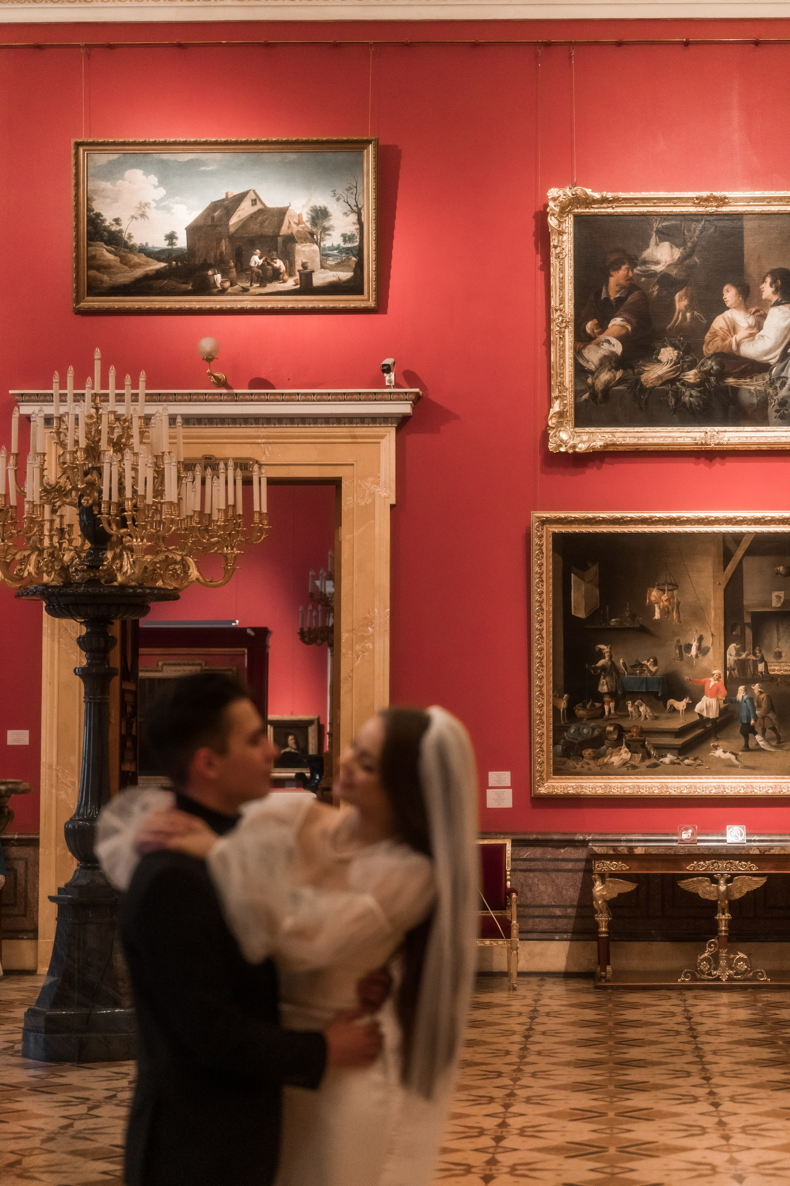 Фотосессия в Эрмитаже упрекрасно передаст Ваш стиль свадьбы!