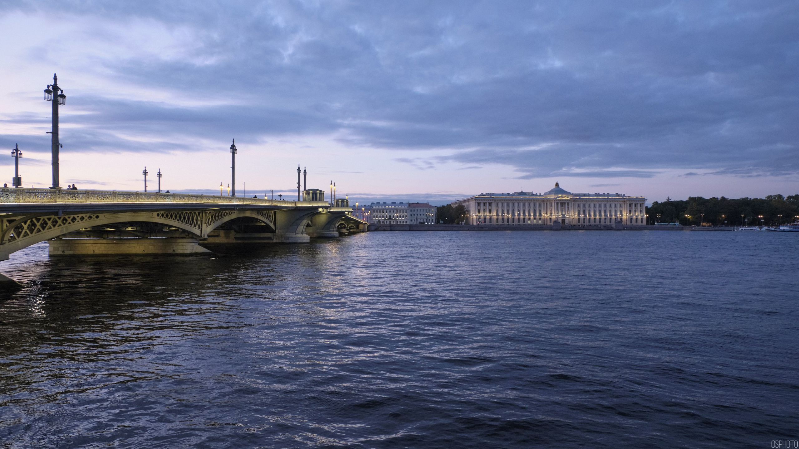 Санкт-Петербург. Фотографъ Сергѣевъ. Поймать мгновеніе